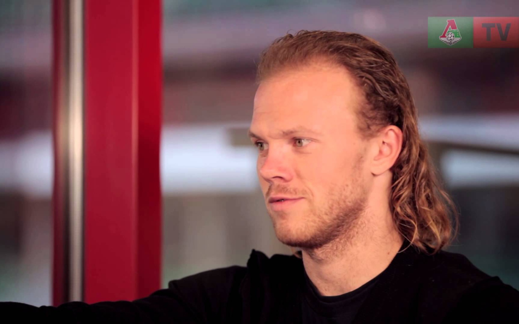 футболист московского Локомотива Виталий Денисов