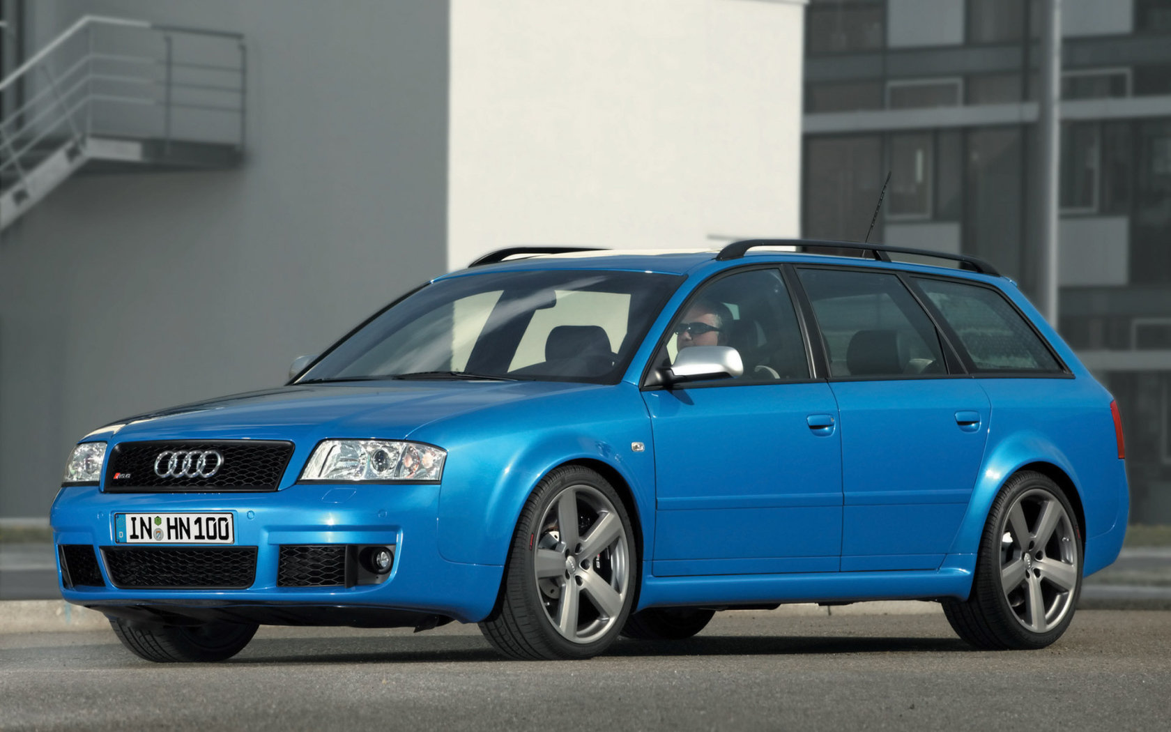 Новый автомобиль Audi c5