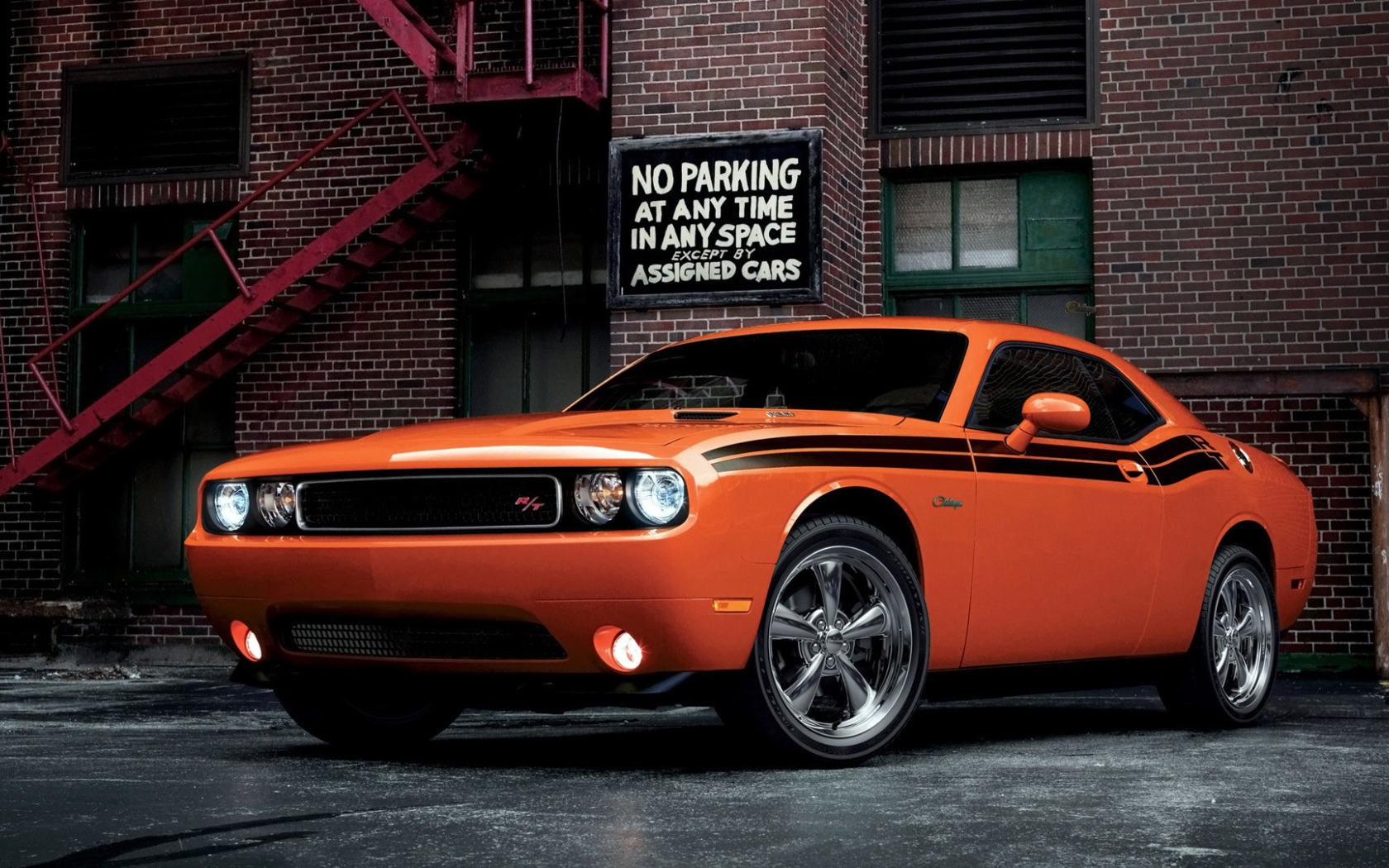 Dodge Challenger RT классический
