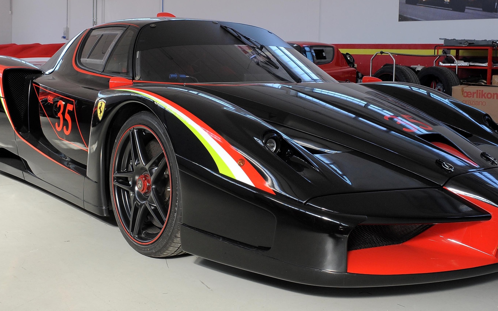 Фантастический Ferrari FXX