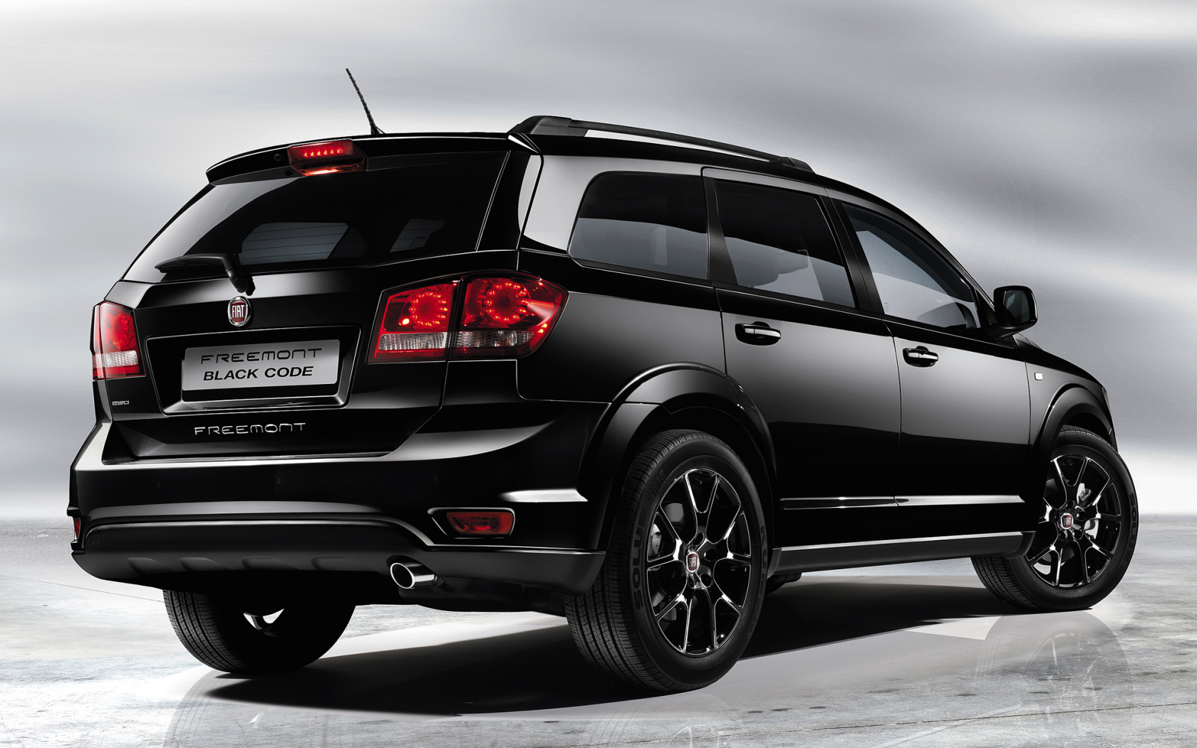 Надежный автомобиль Fiat Freemont