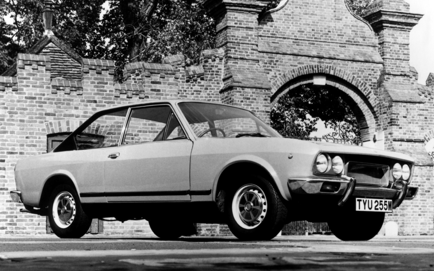 Надежная машина Fiat 124