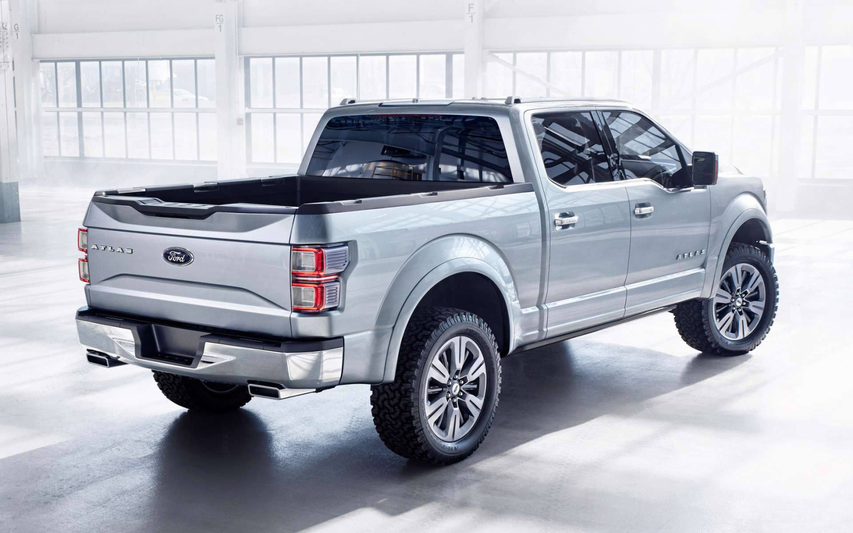 Beautiful car Ford Atlas 2014 in Moscow 