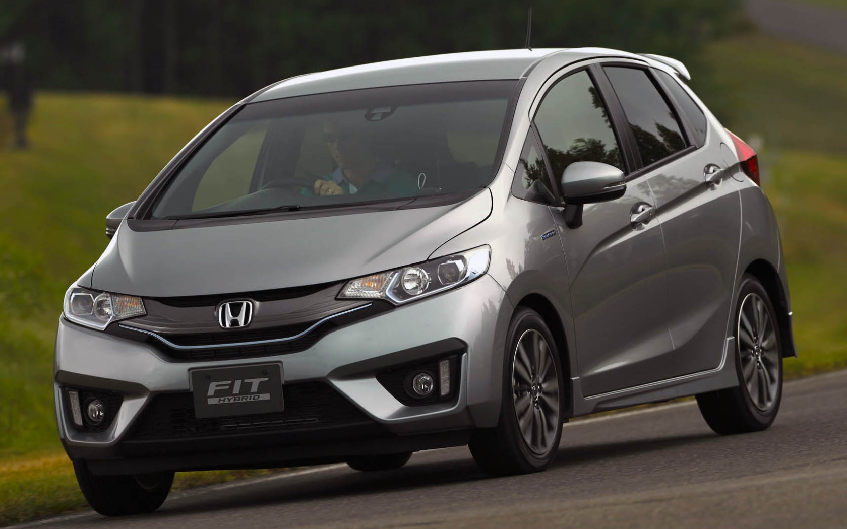 Тест драйв автомобиля Honda Fit 2014