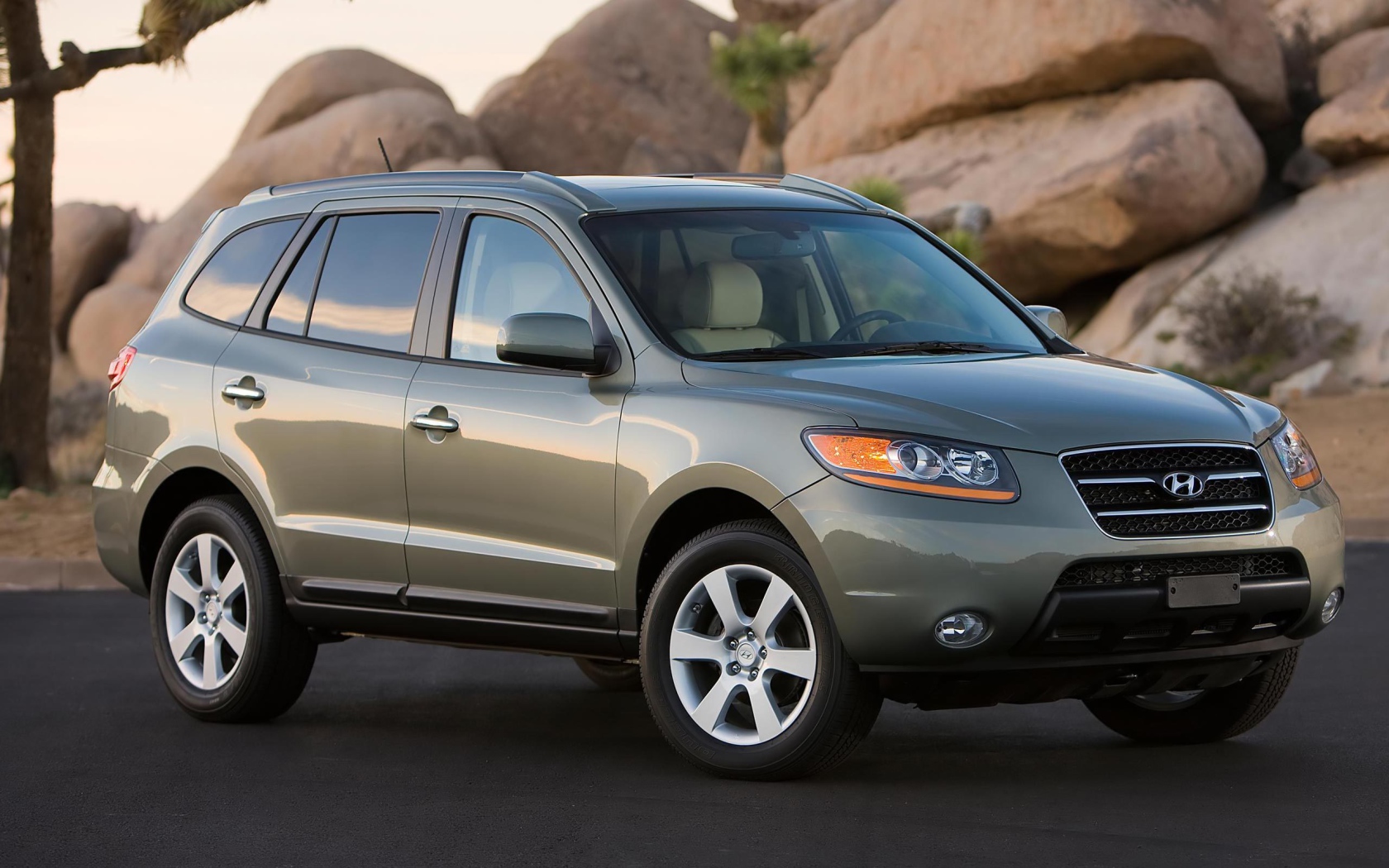 Надежная машина Hyundai Santa fe