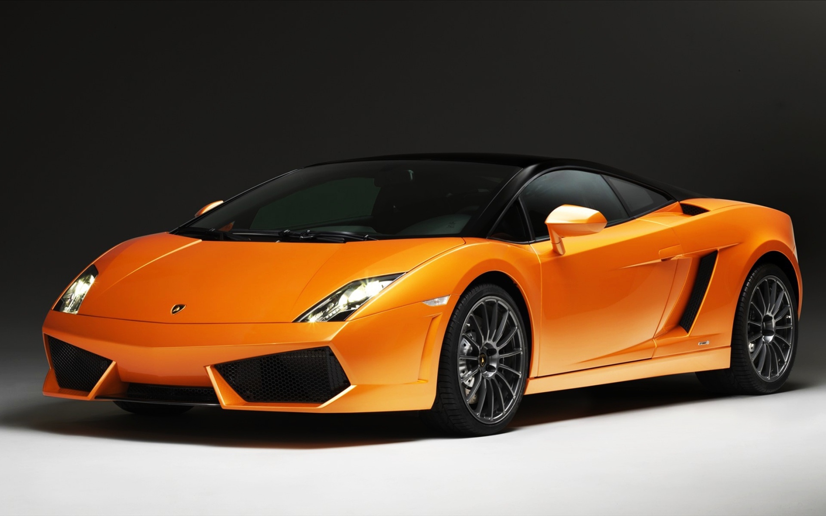 Lamborghini gallardo двухцветный