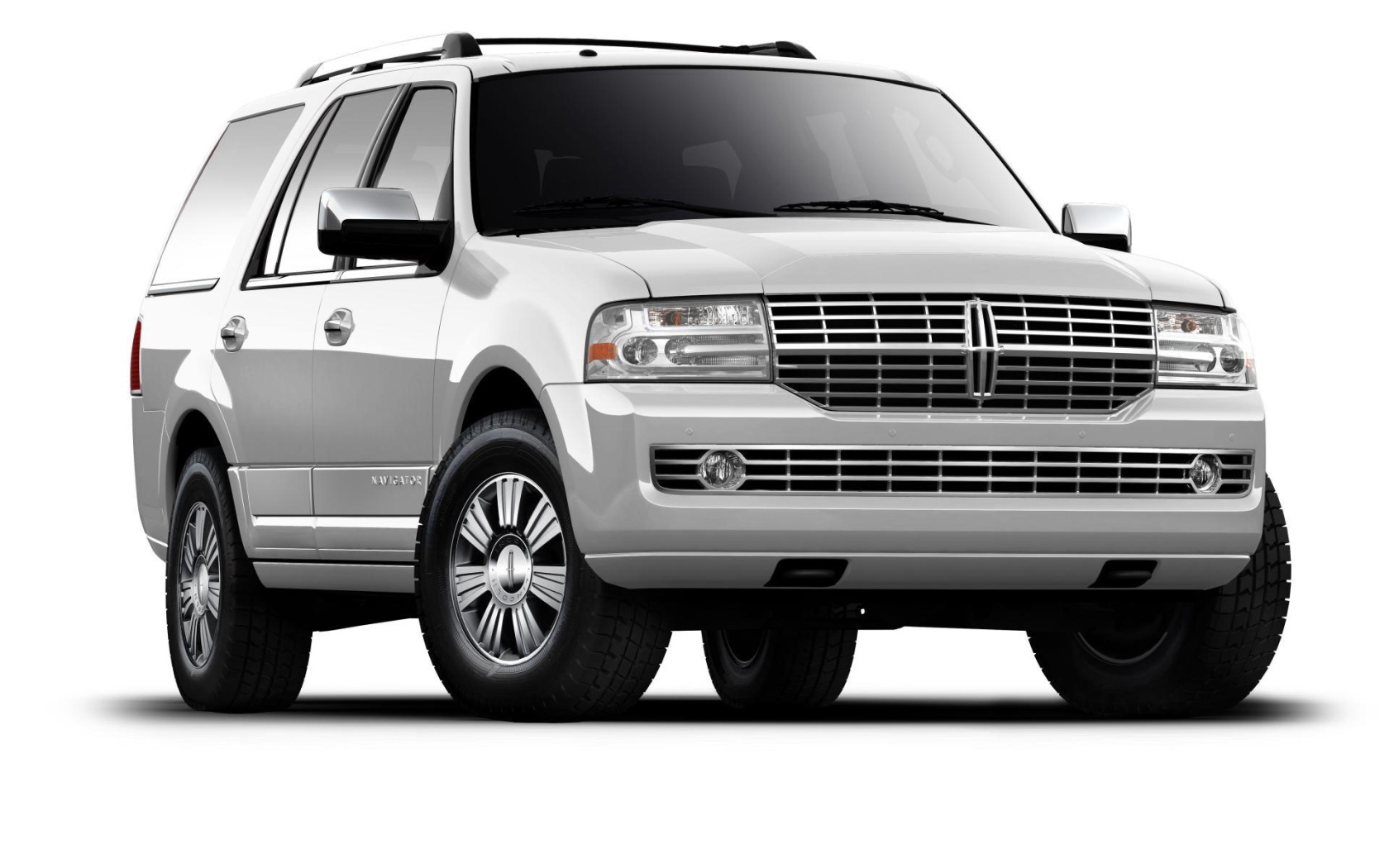 Новый автомобиль Lincoln Navigator 2014