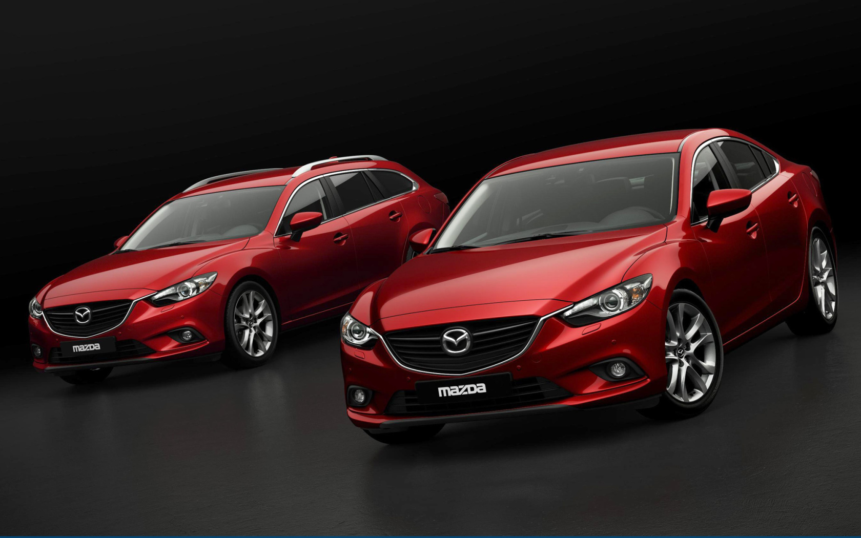 Красивый автомобиль Mazda 6