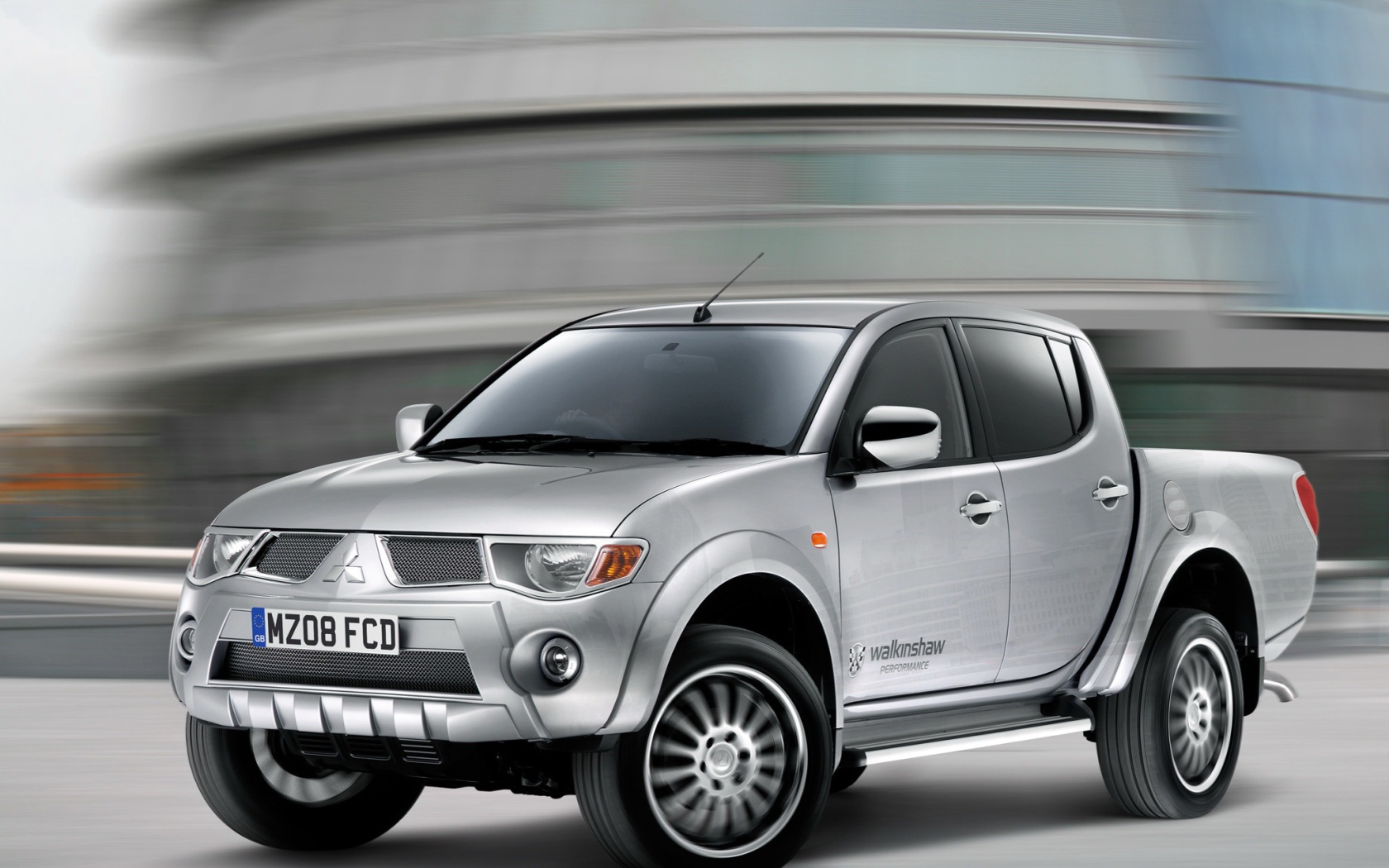 Надежная машина Mitsubishi L200