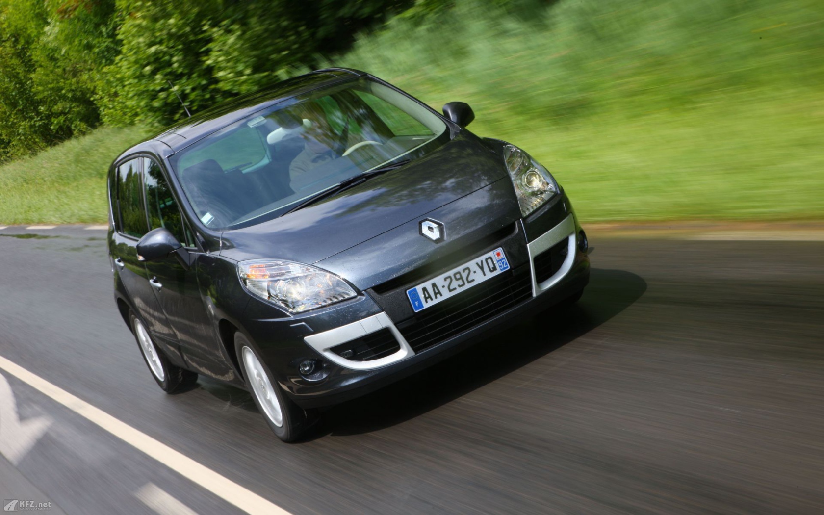 Новая машина Renault Scenic