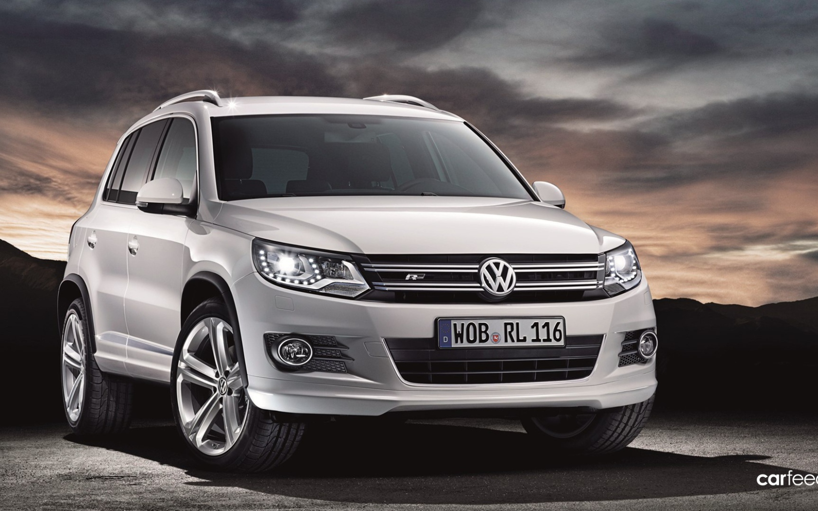 Новая машина Volkswagen Tiguan