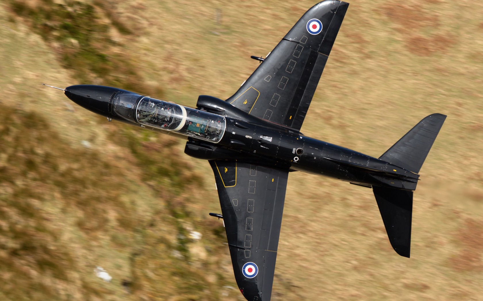 Черный самолет