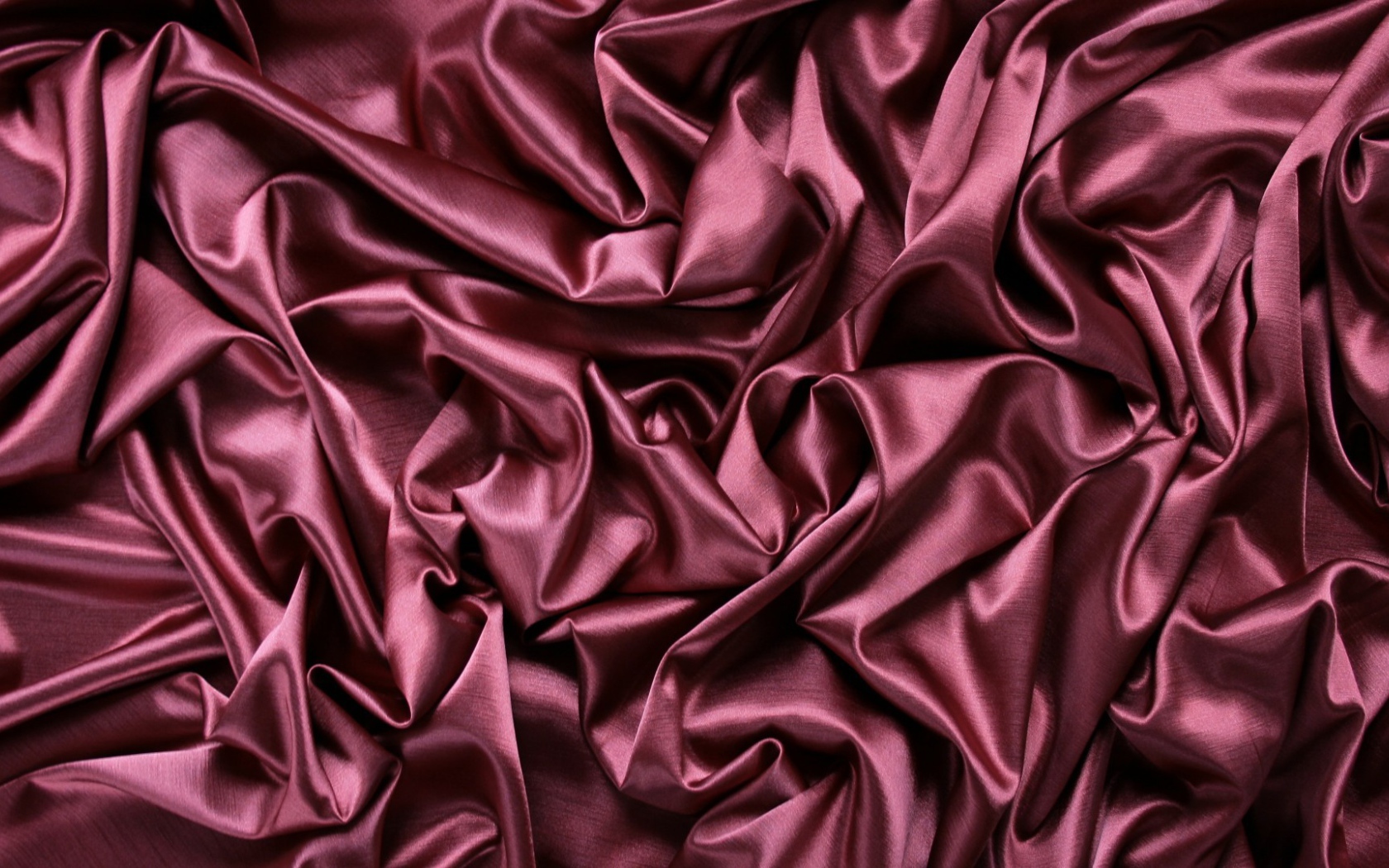 Красная ткань