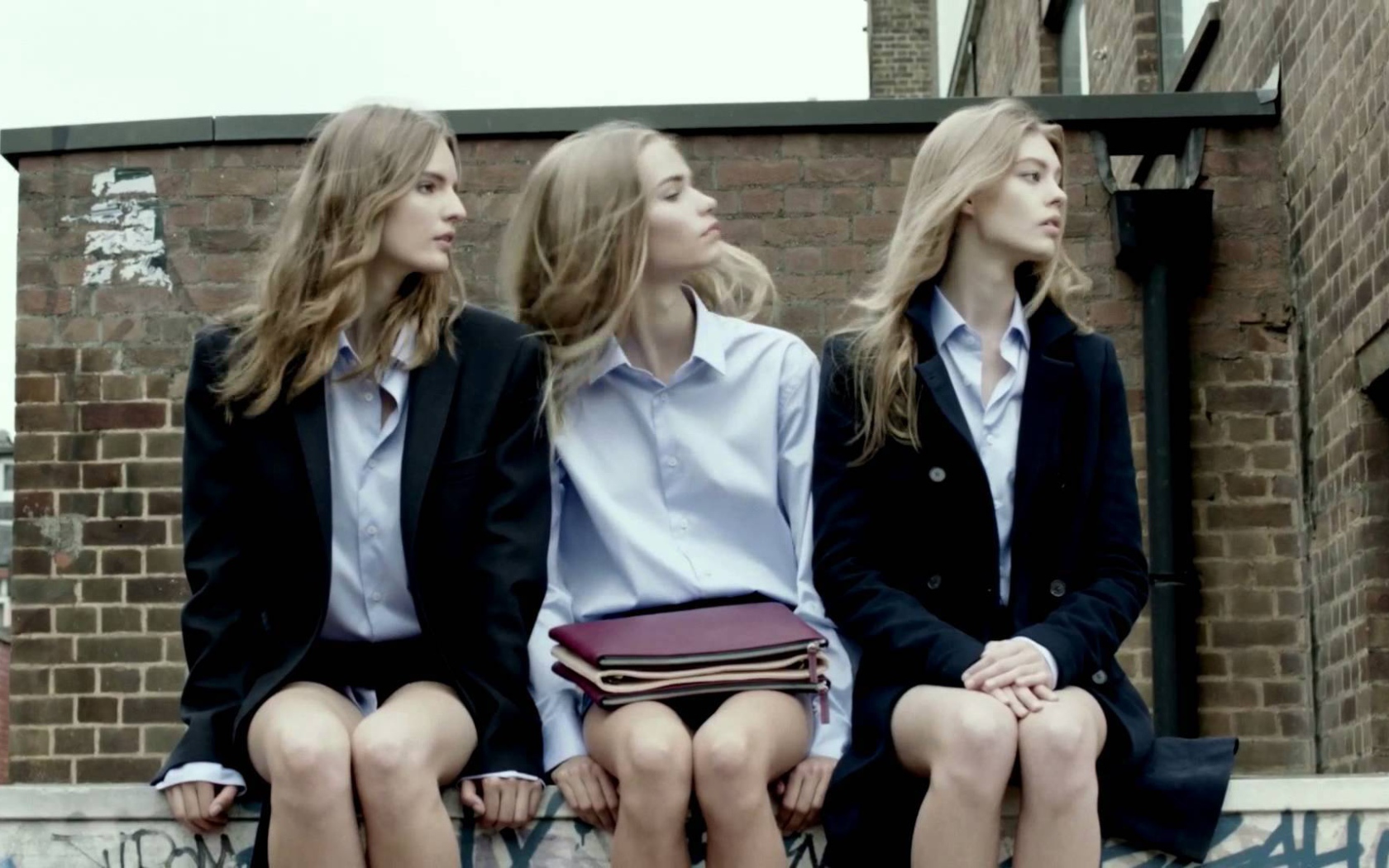 Одежда для девушек от Zara