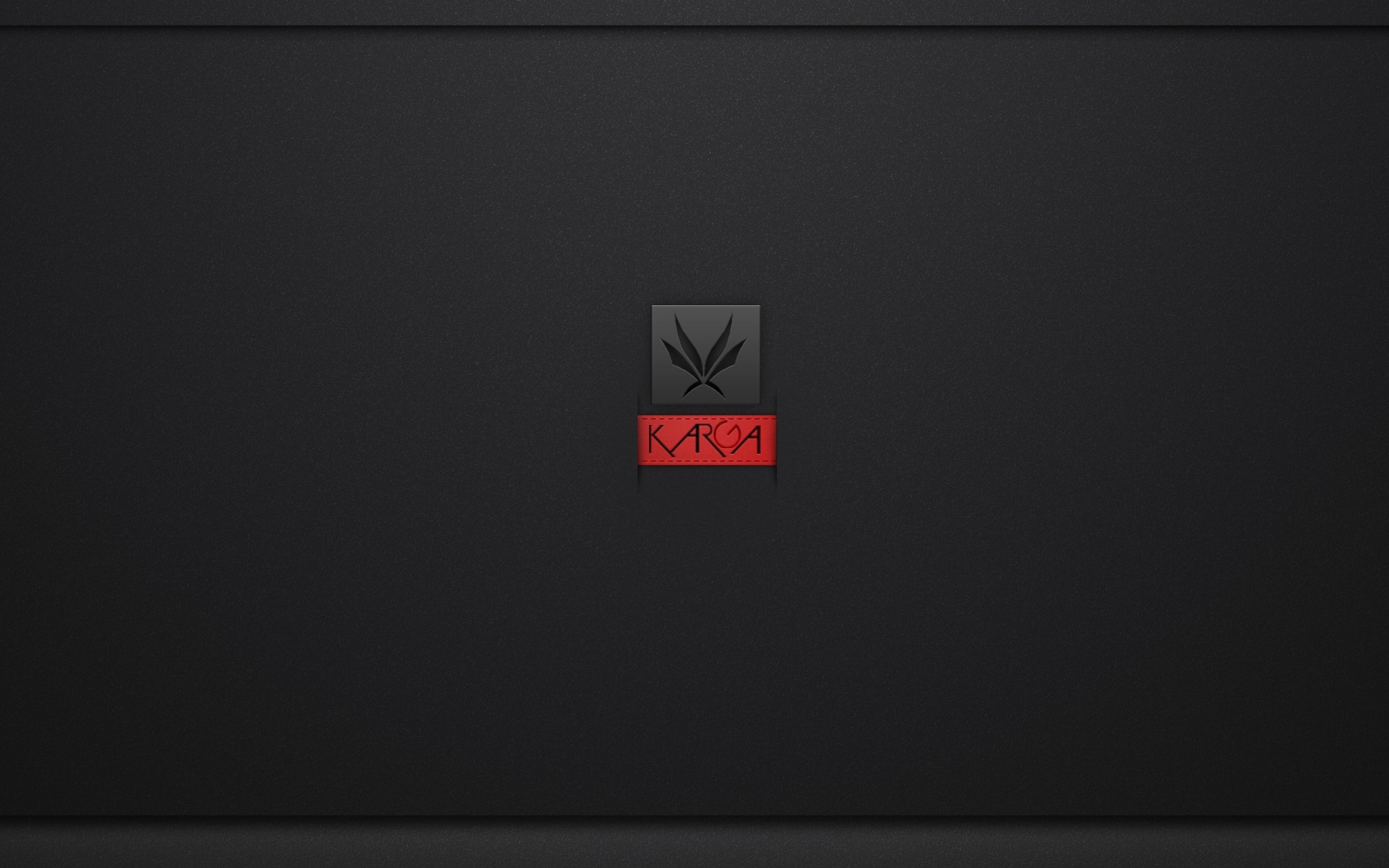 Логотип на черном фоне