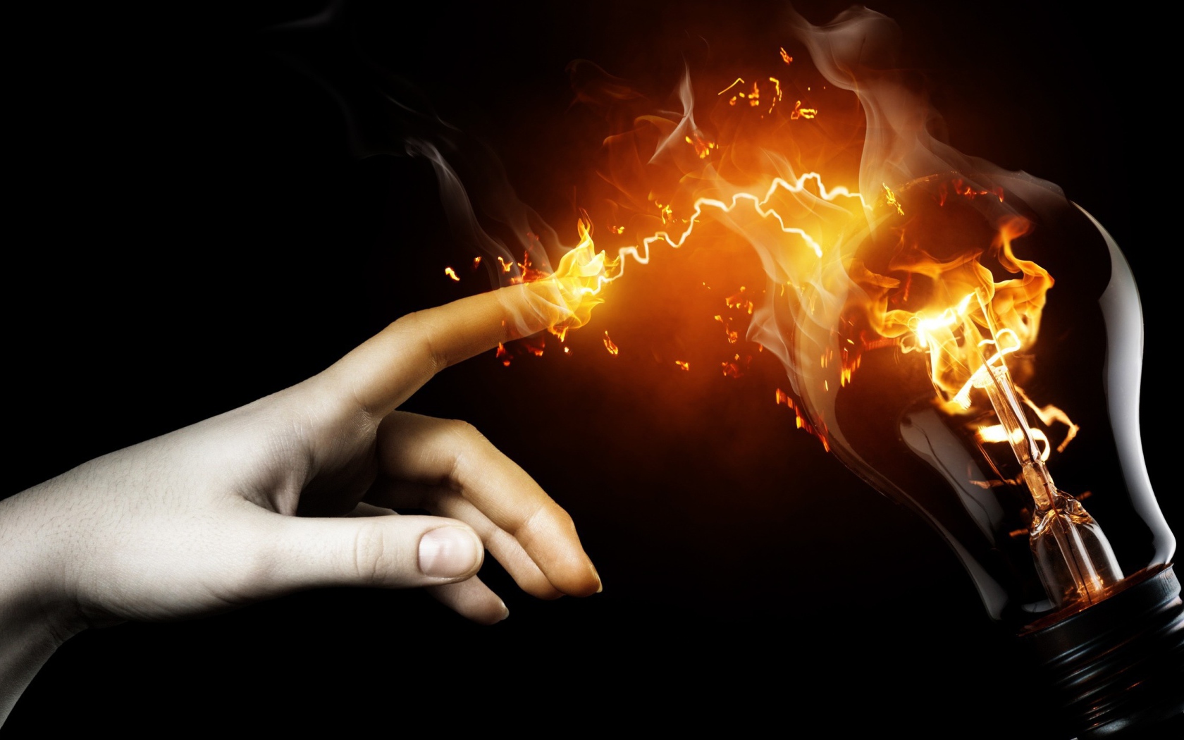 Рука и молния