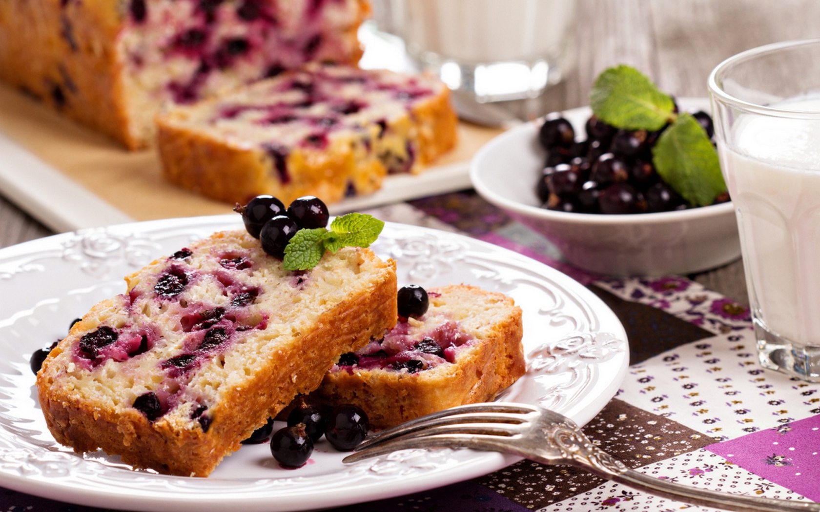 Кекс с черникой