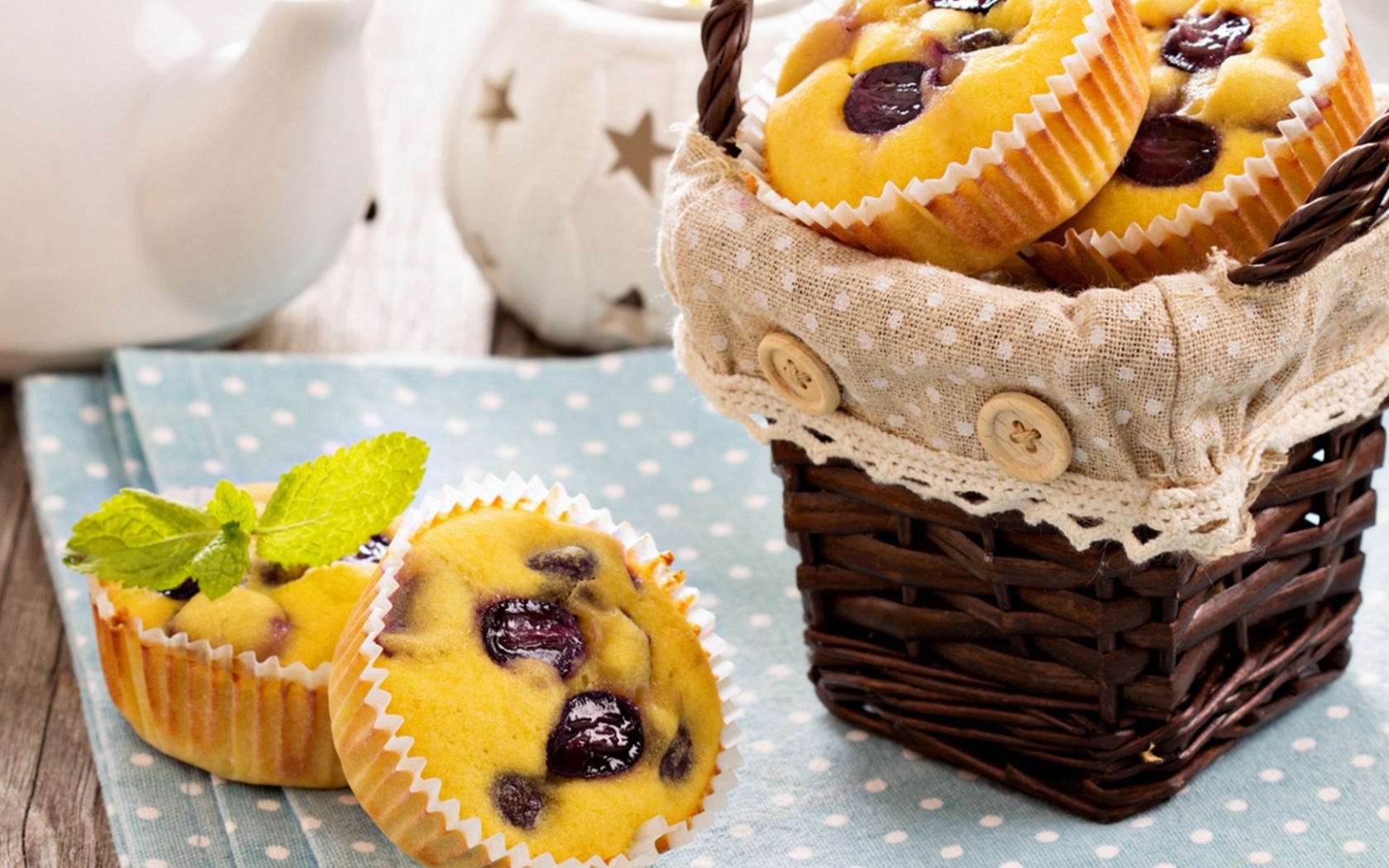 Кексы с ягодами