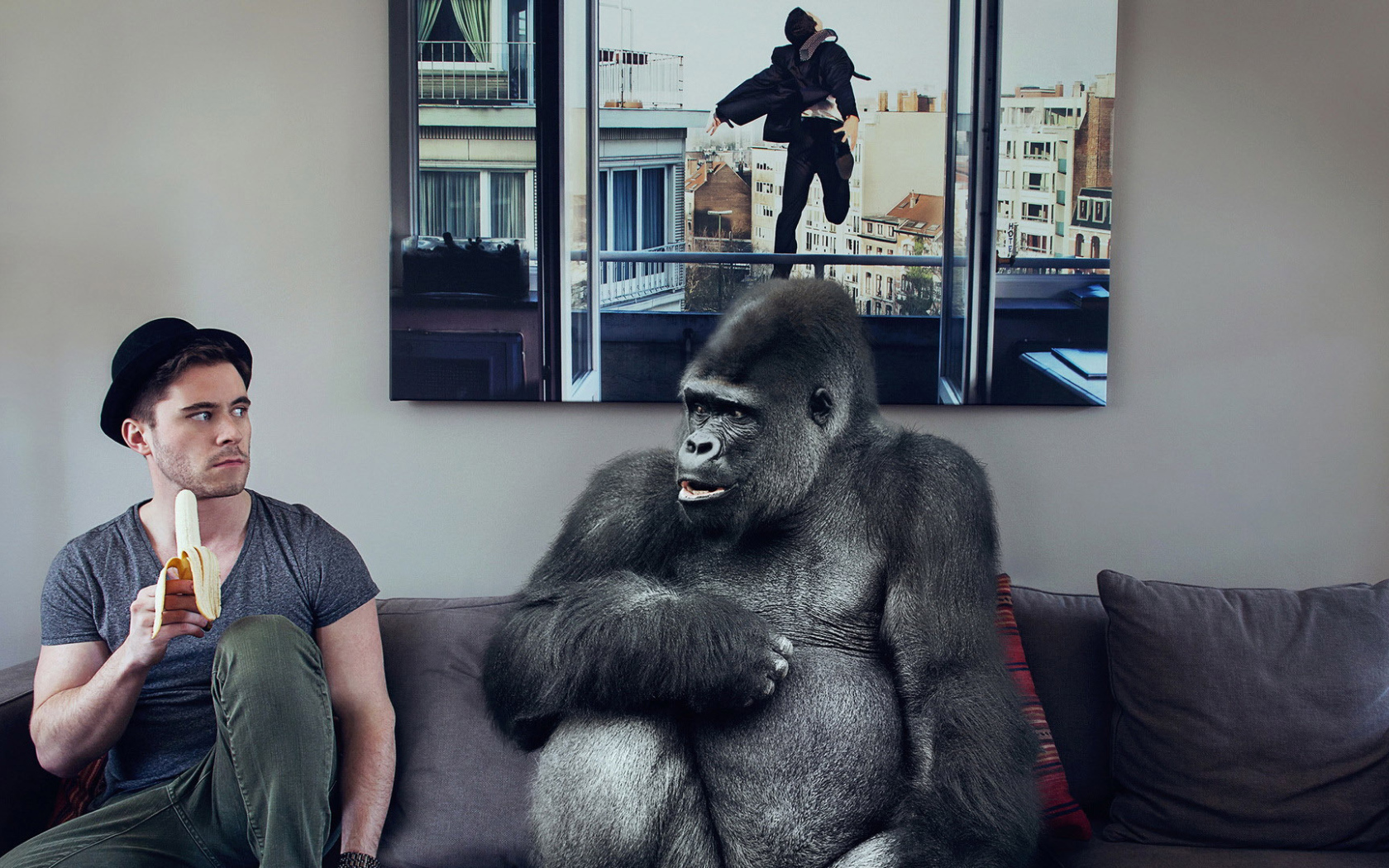 Обезьяна хочет банан