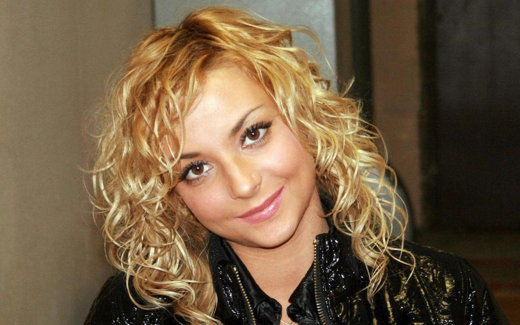 Популярная Дарья Сагадова