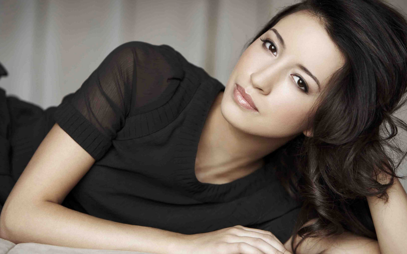 Модель Кристиан Серратос