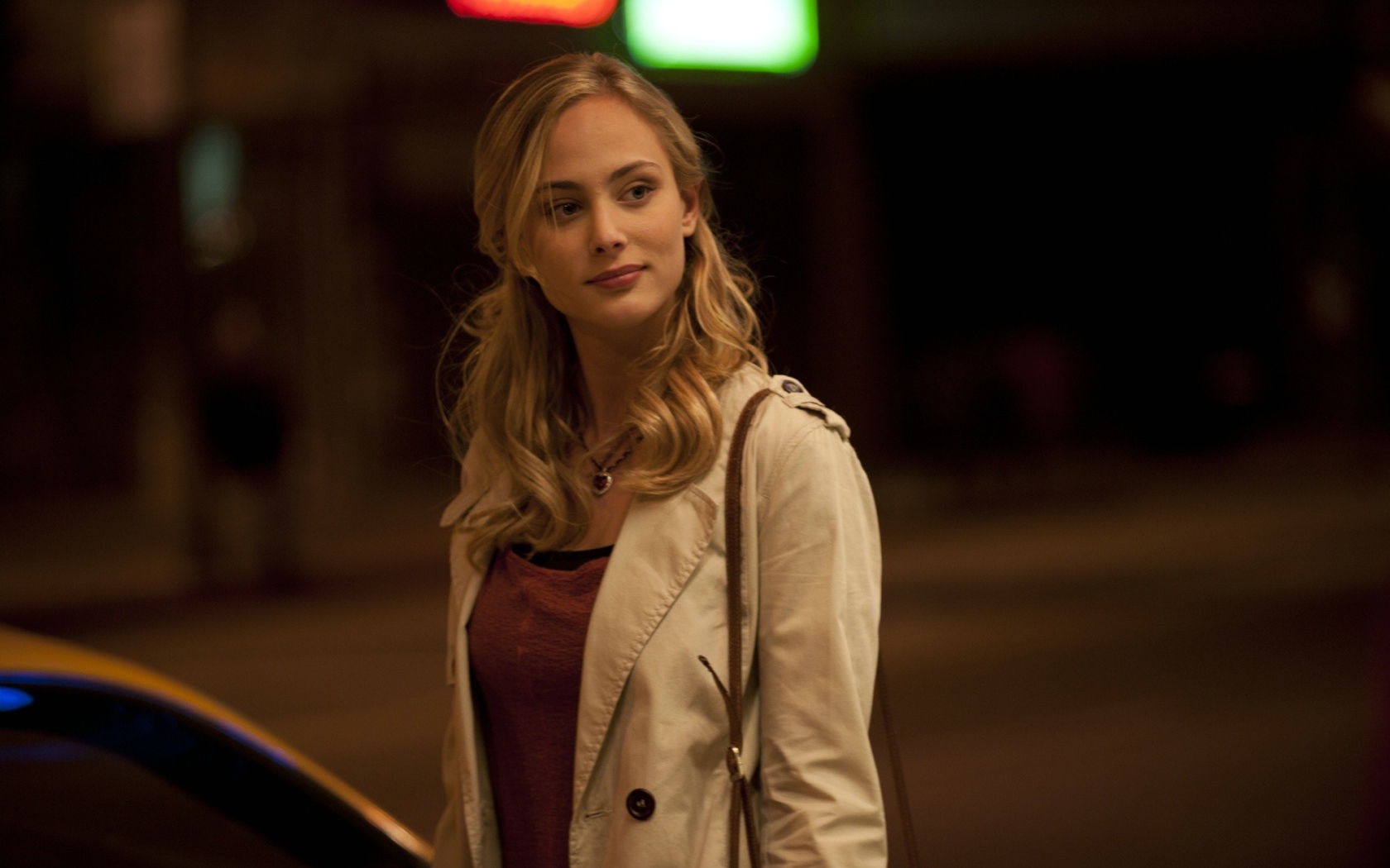 Прекрасная актриса Нора Арнезедер