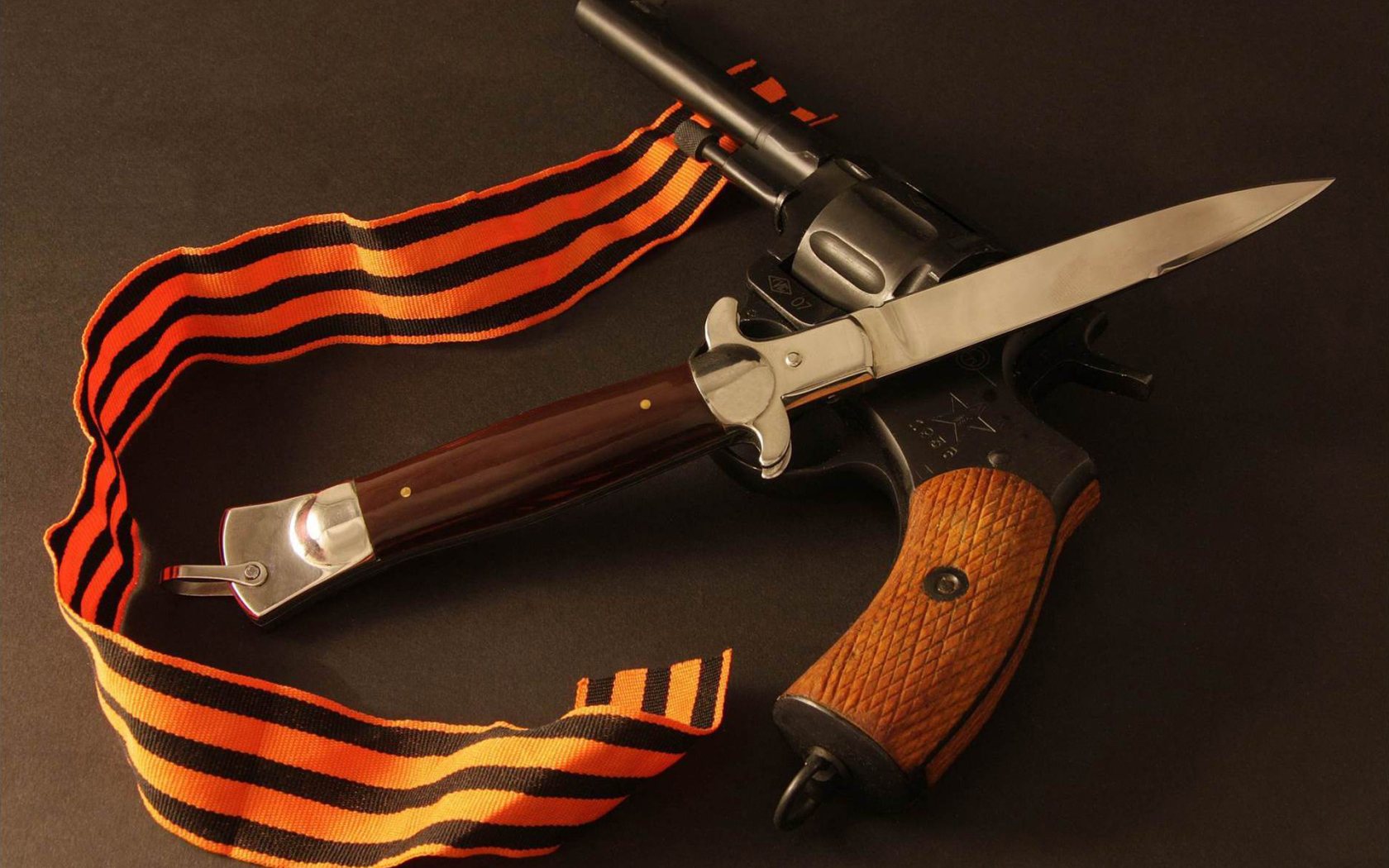 Символы Дня Победы 9 мая