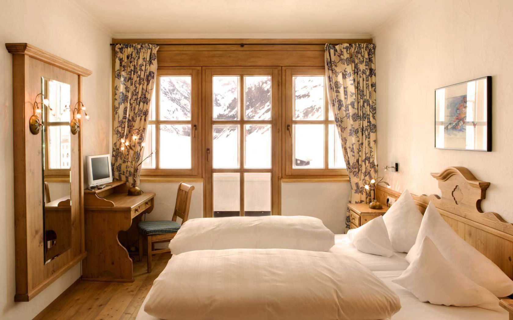 Спальня загородного дома