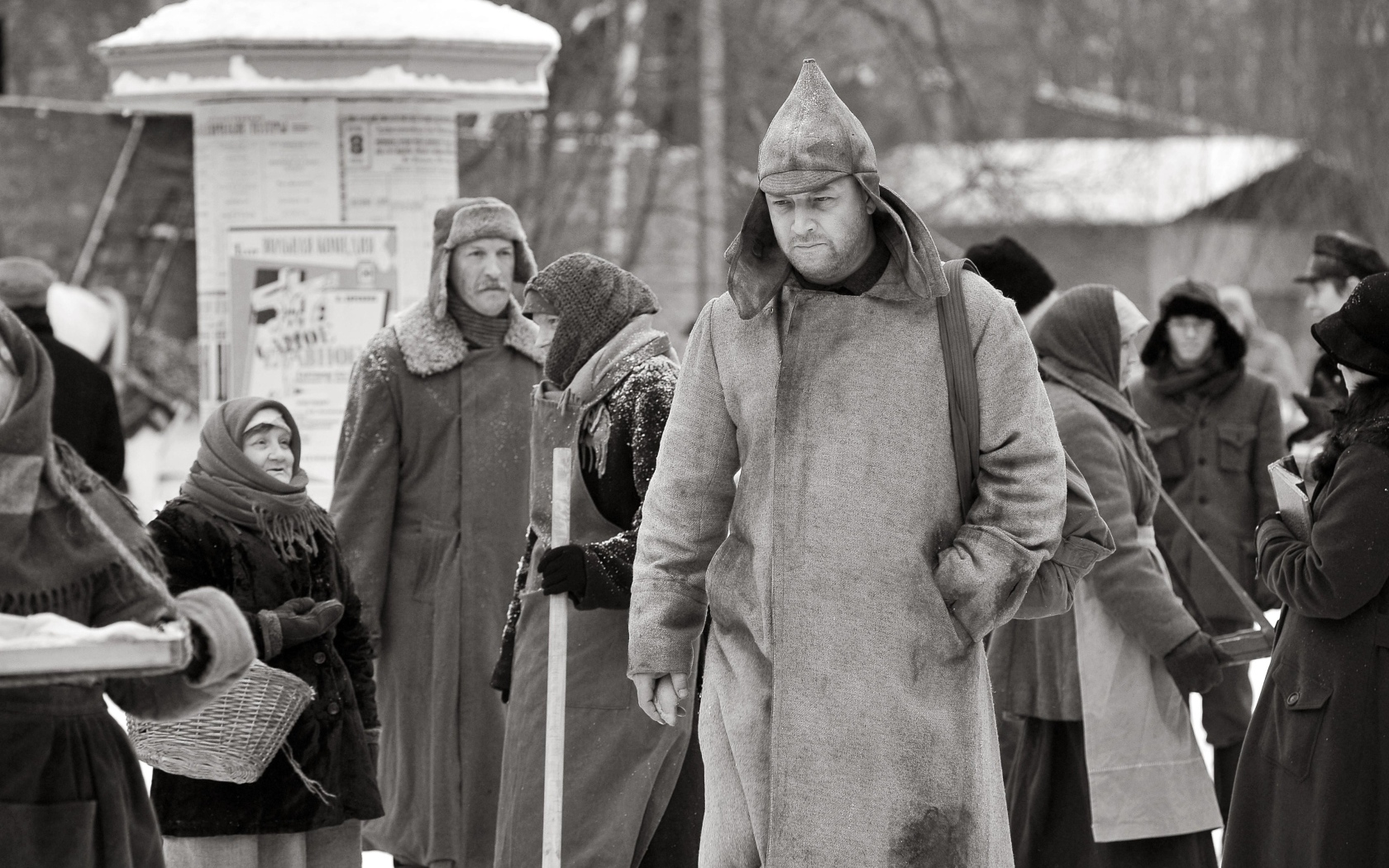 Популярный Максим Суханов