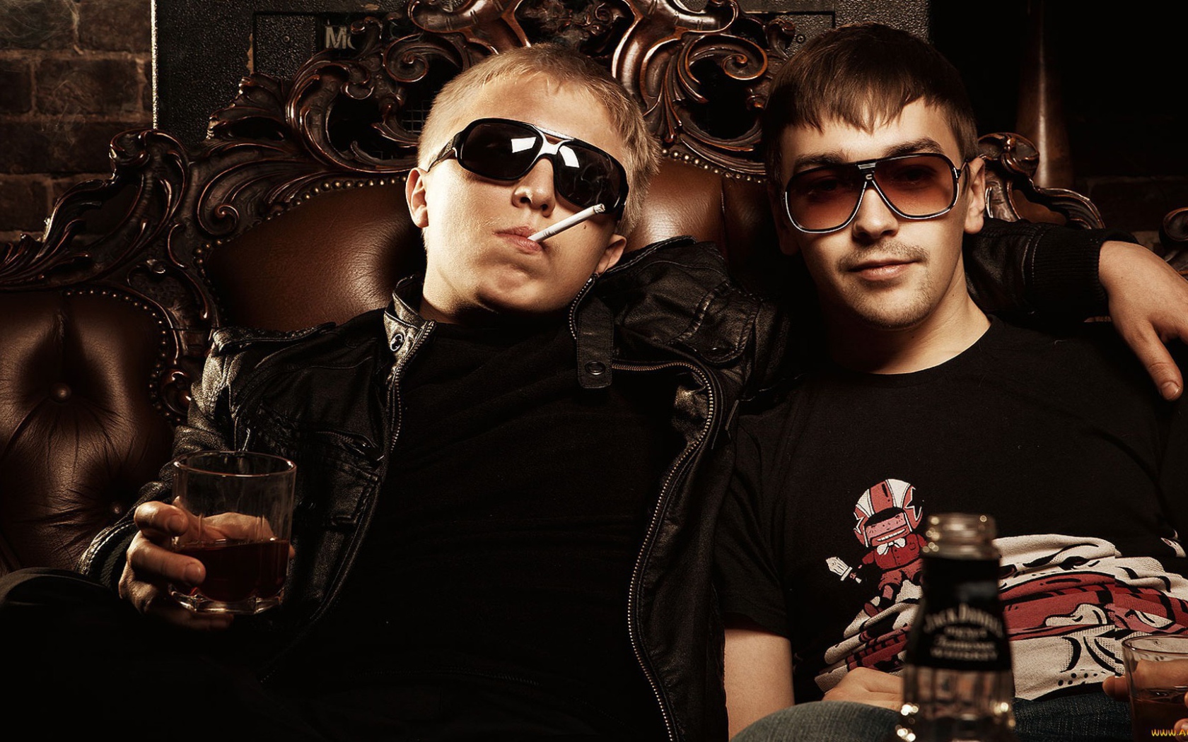 Актер Витя АК