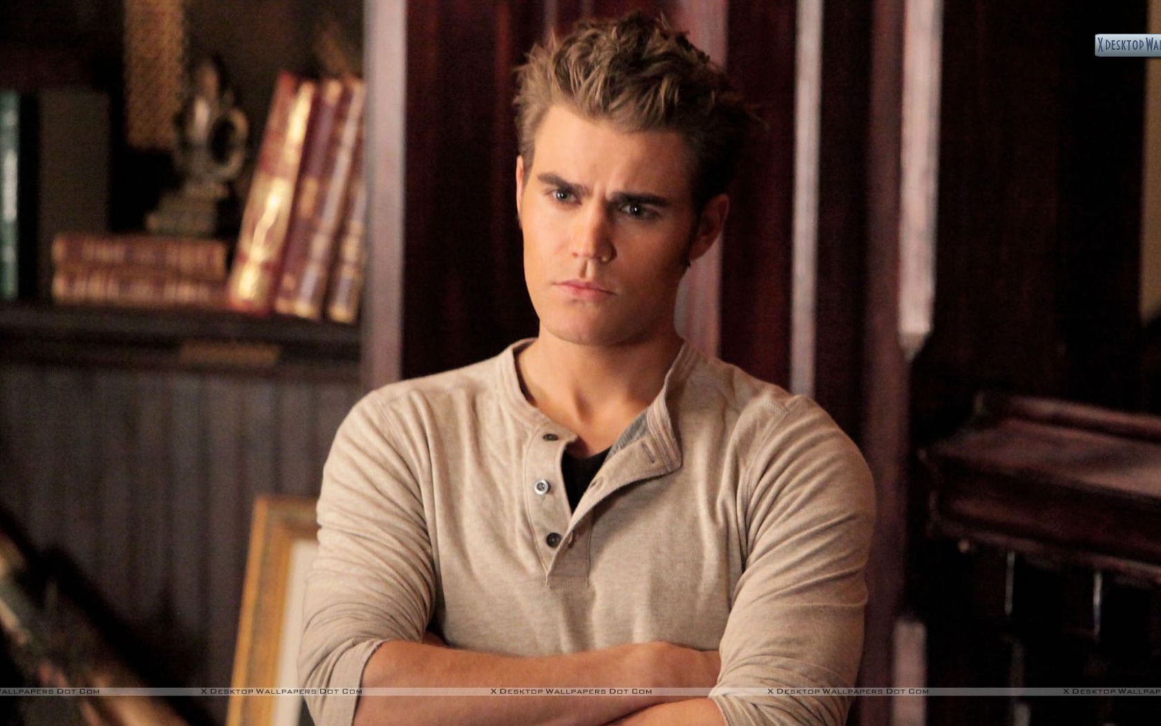 Актер Пол Уэсли