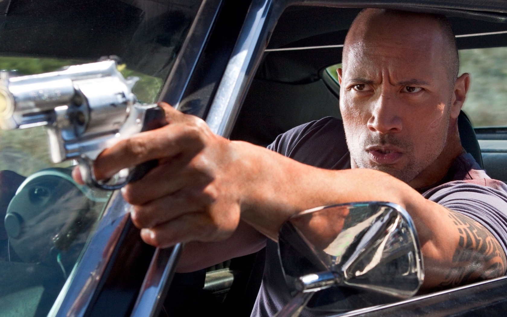 Известный кинозвезда Дуэйн Джонсон