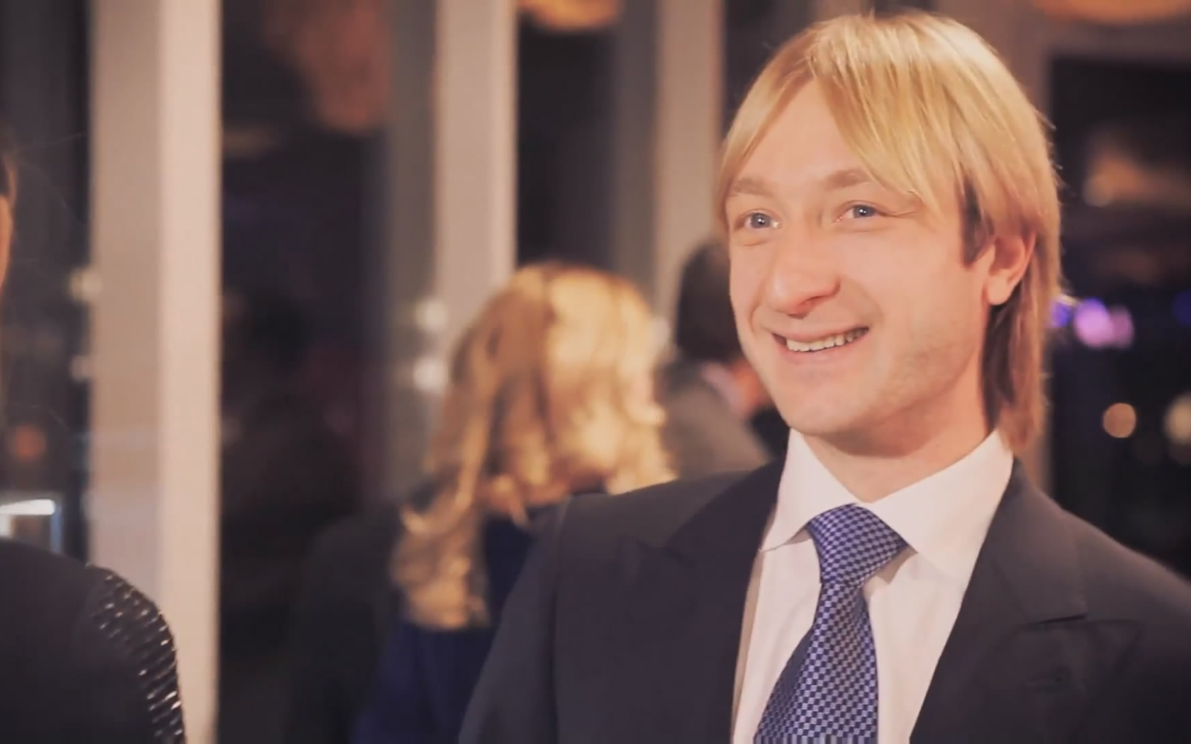 Улыбчивый Евгений Плющенко