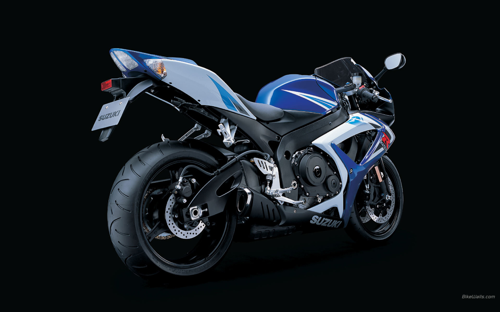 Красивый мотоцикл Suzuki  GSX-R 750