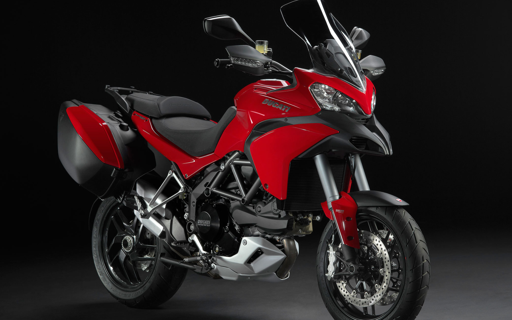 Красивый мотоцикл в москве Ducati Multistrada 1200 S Granturismo