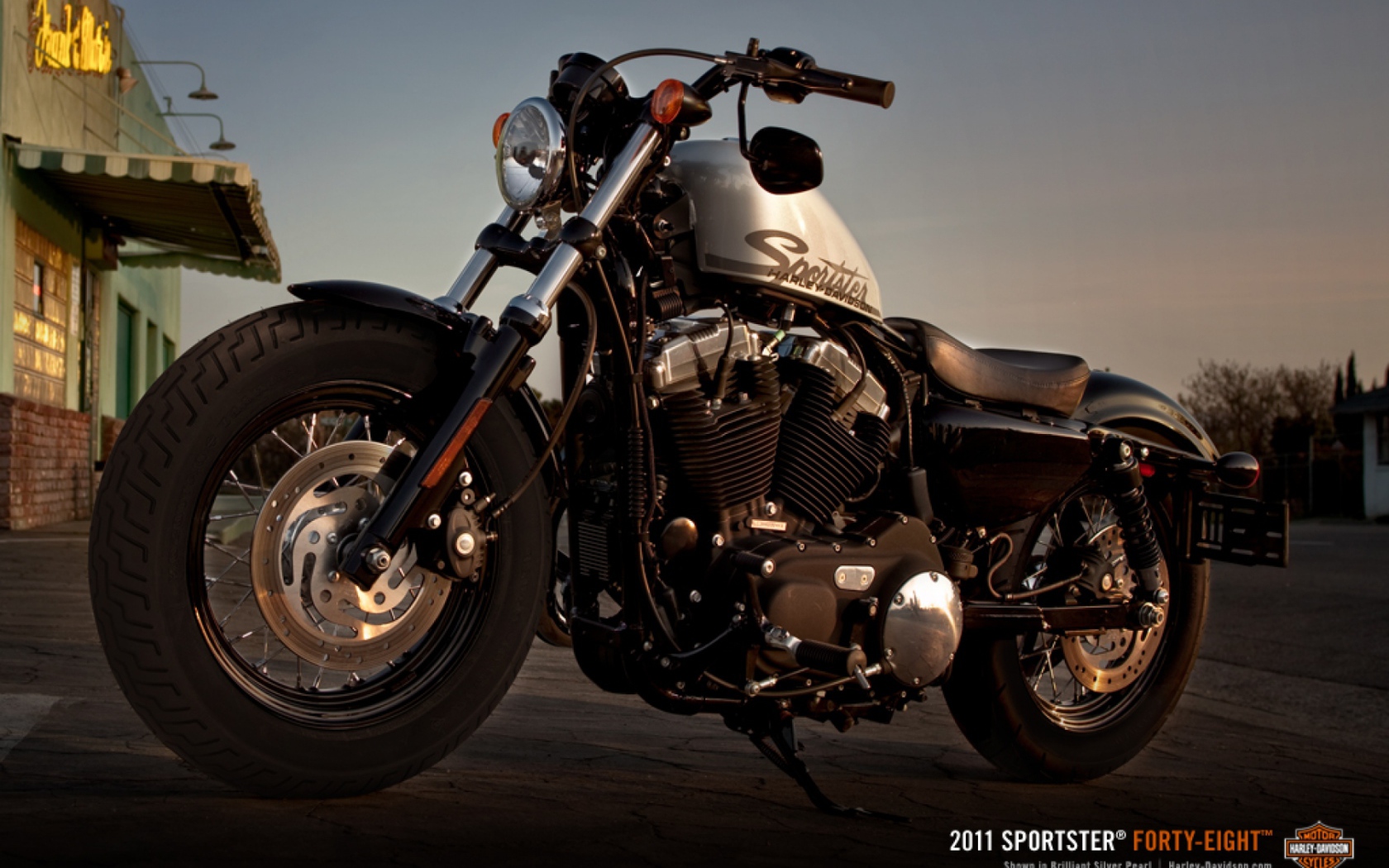 Быстрый мотоцикл Harley-Davidson XL 1200X Sportster Forty-Eight