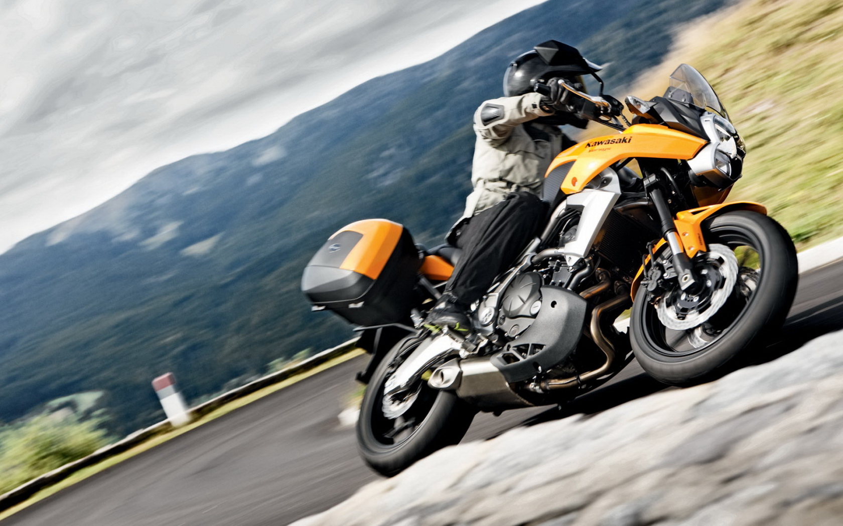 Невероятный мотоцикл Kawasaki Versys