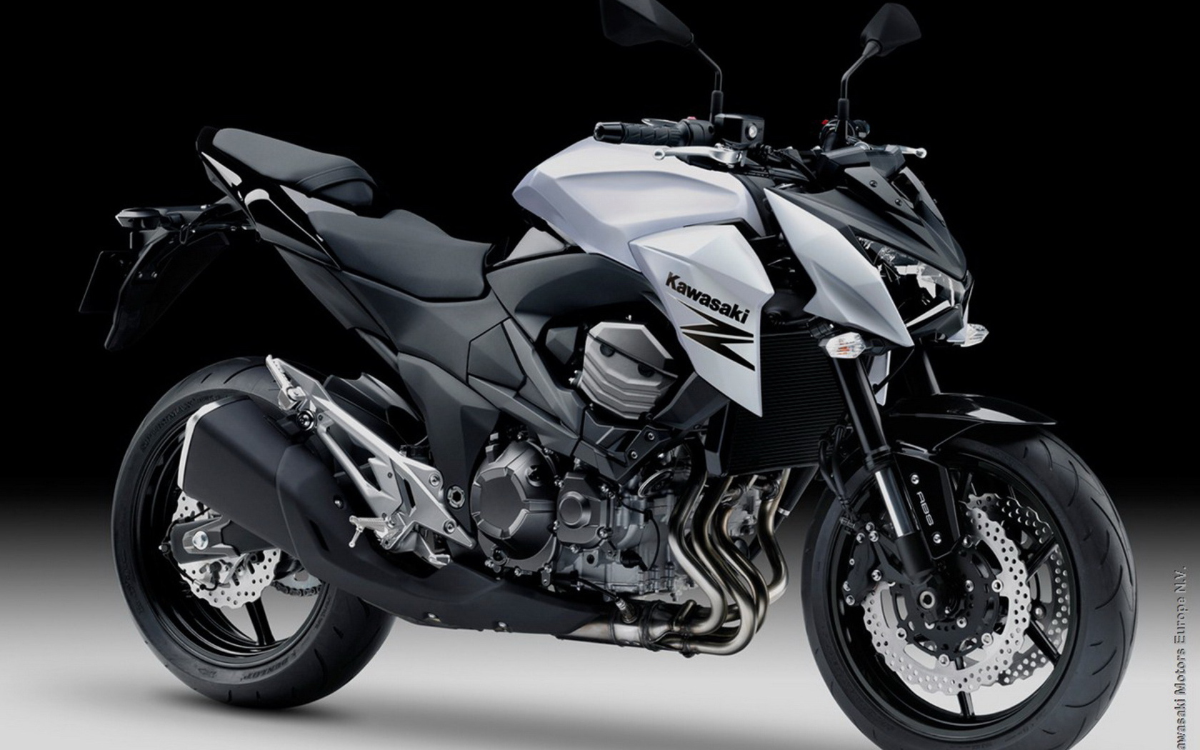 Невероятно быстрый мотоцикл Kawasaki Z 800