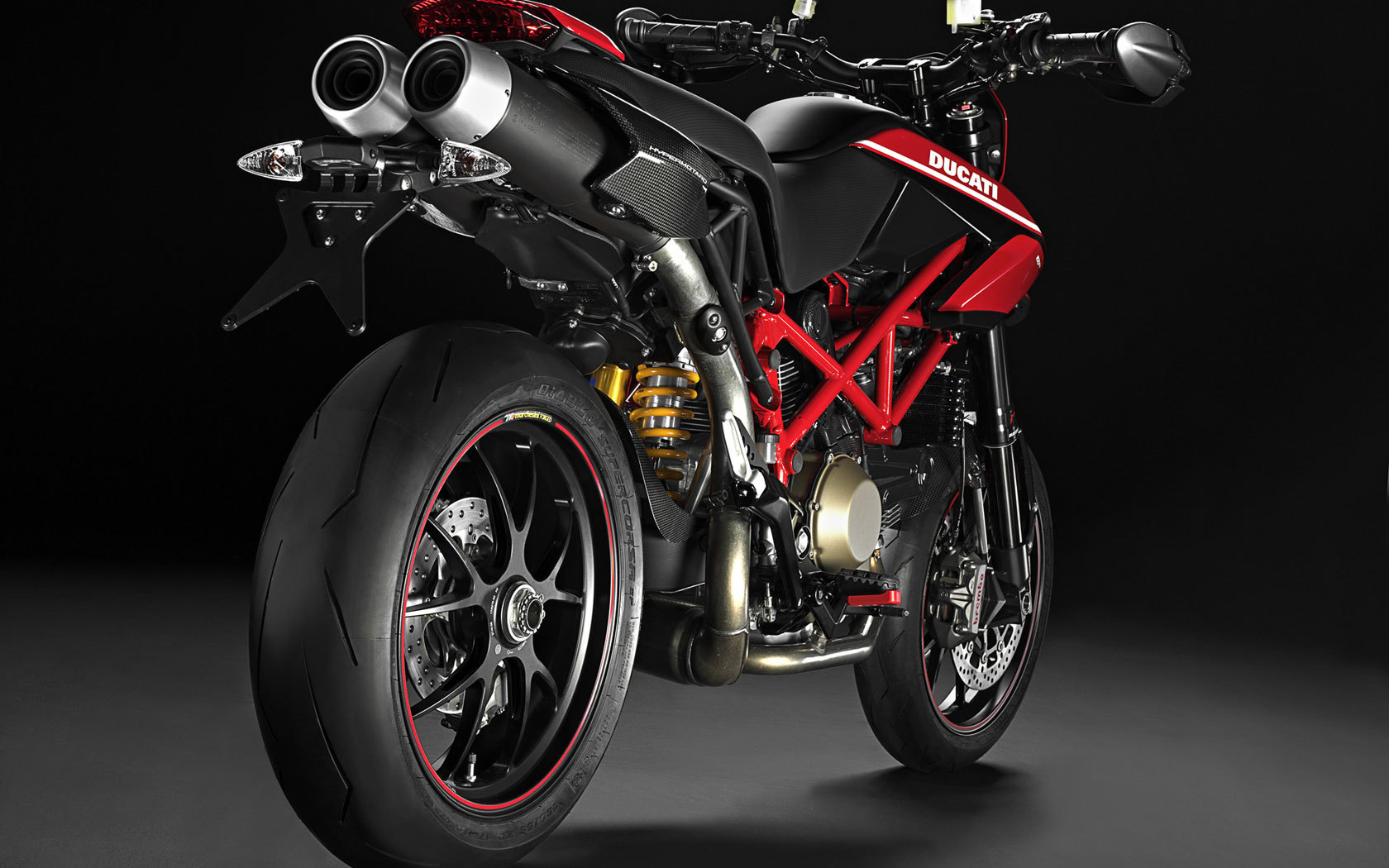 Новый мотоцикл Ducati Hypermotard