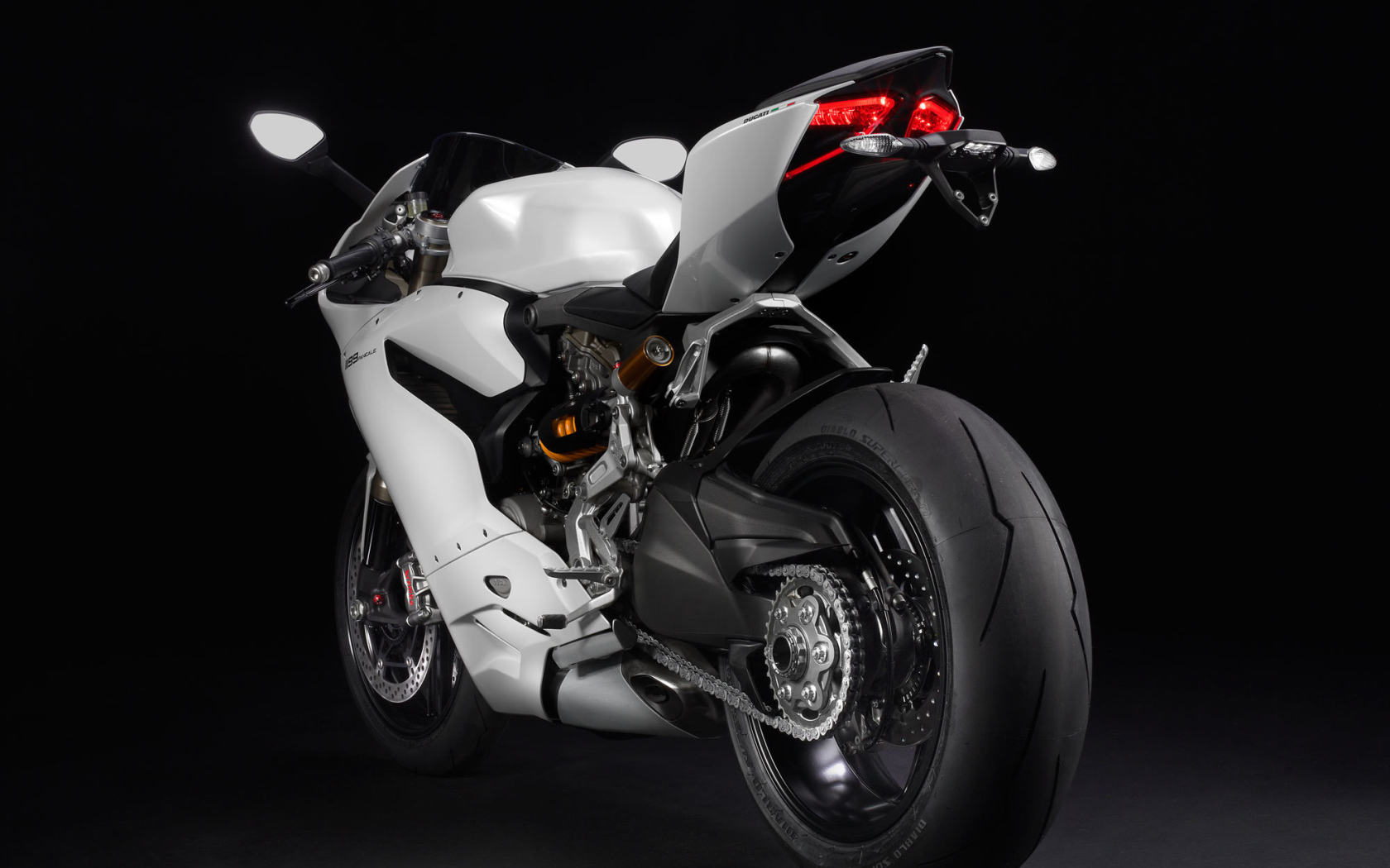Новый мотоцикл Ducati Superbike 1199 Panigale
