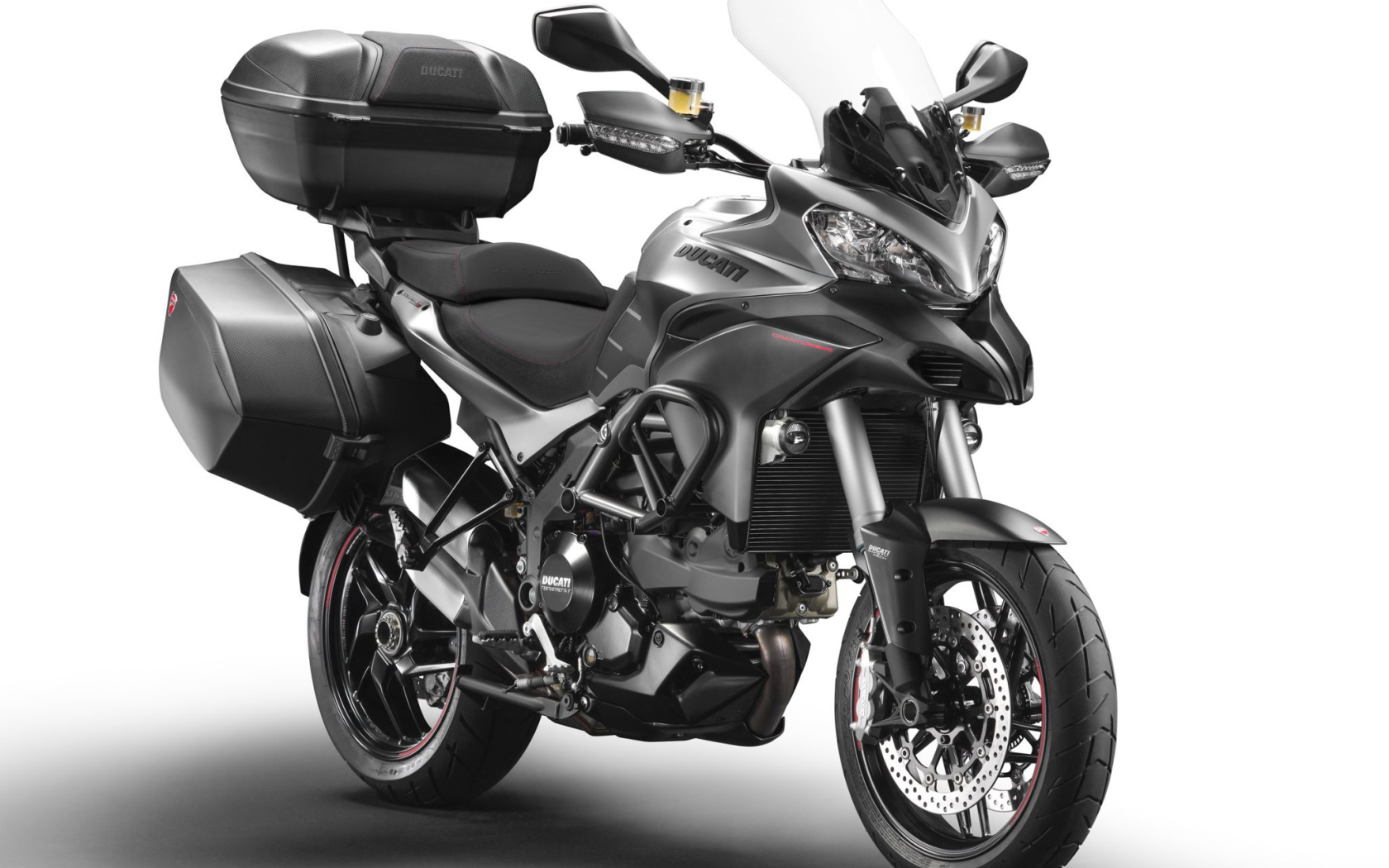 Популярный мотоцикл Ducati Multistrada 1200 S Granturismo