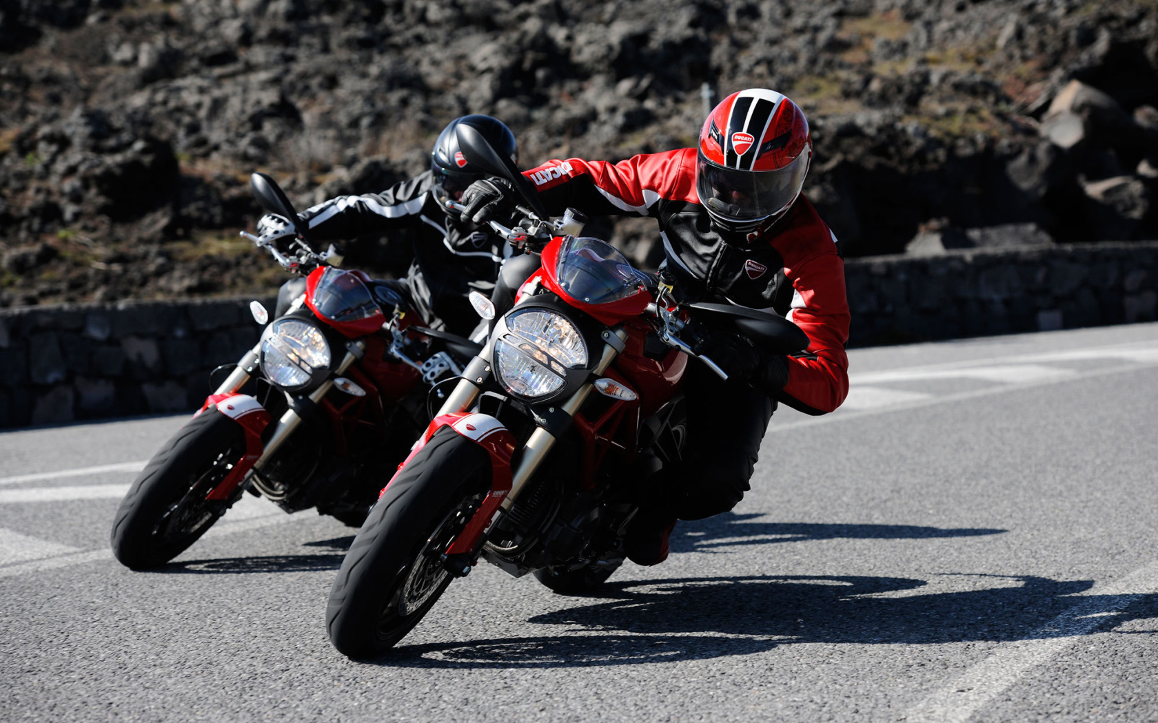 Тест-драйв мотоцикла Ducati Monster 796 Corse Stripe