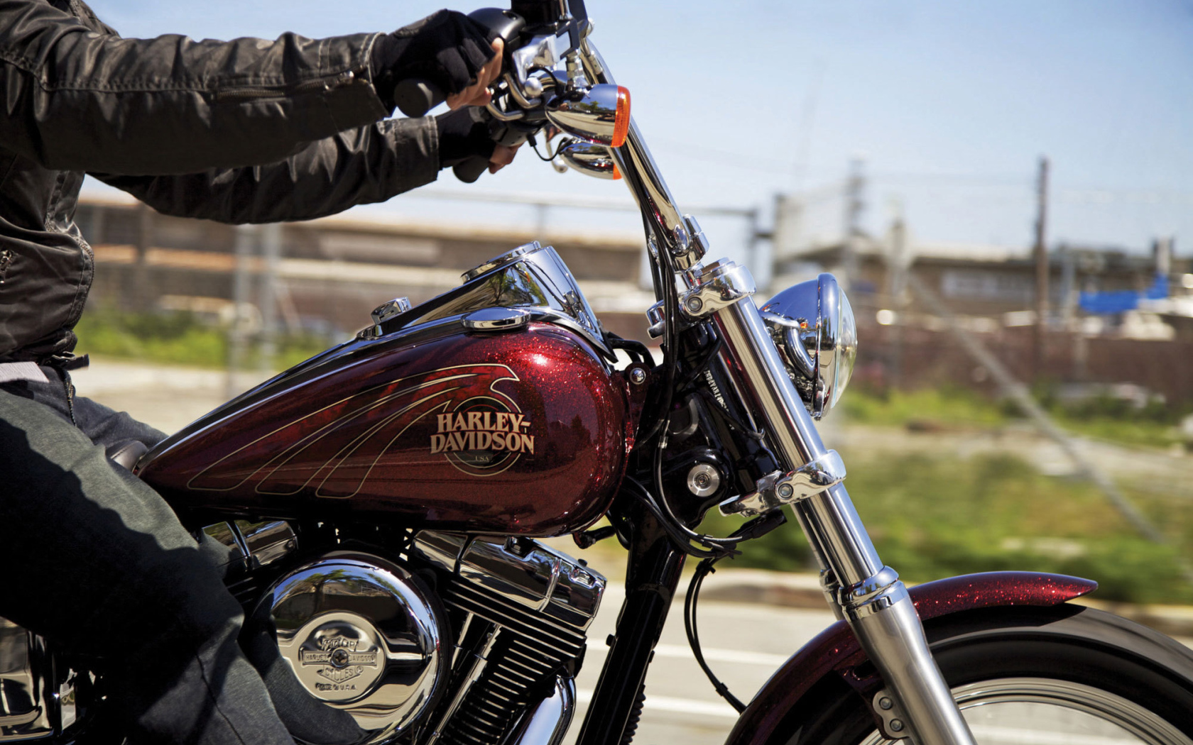 Тест-драйв мотоцикла Harley-Davidson Dyna Street Bob