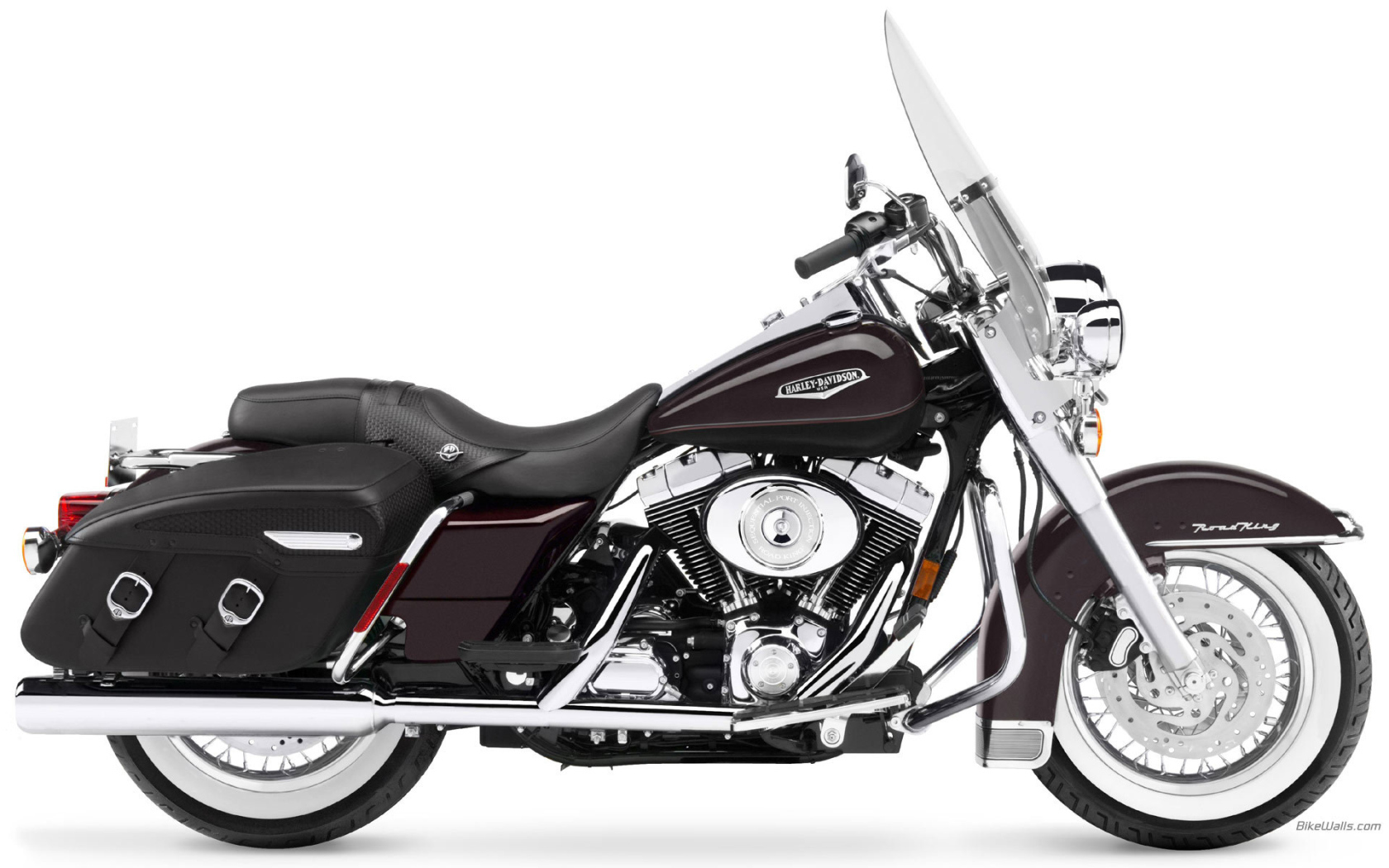 Тест-драйв мотоцикла Harley-Davidson Road King Anniversary Edition