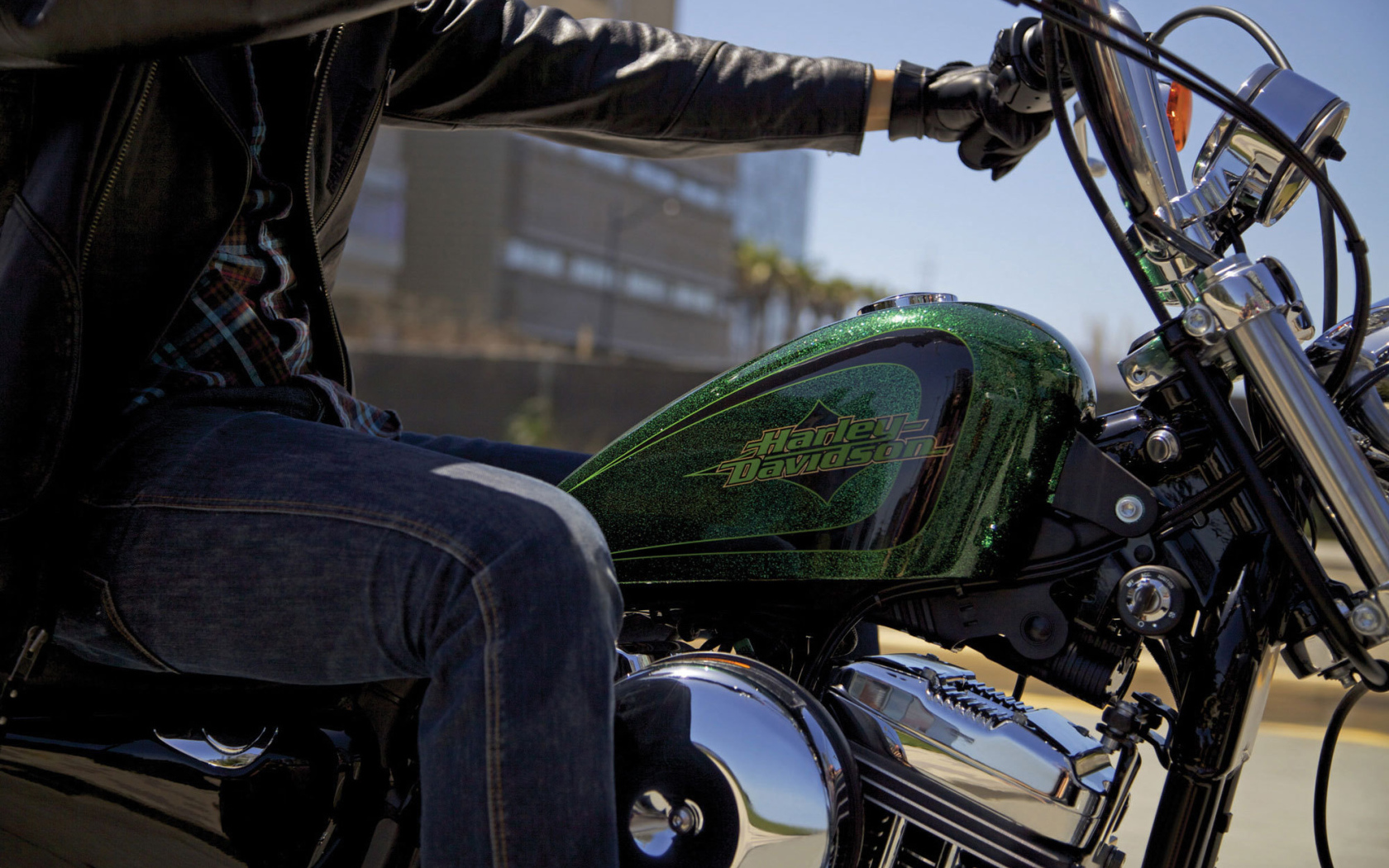 Тест-драйв мотоцикла Harley-Davidson XL 1200V Sportster Seventy-Two