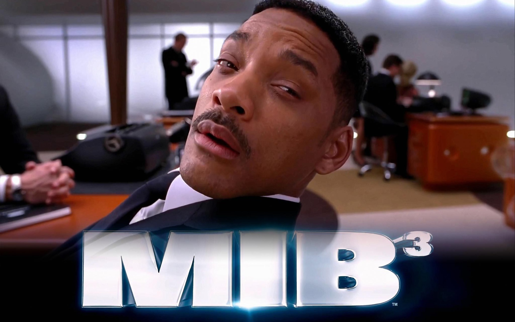 Люди  в  черном  3