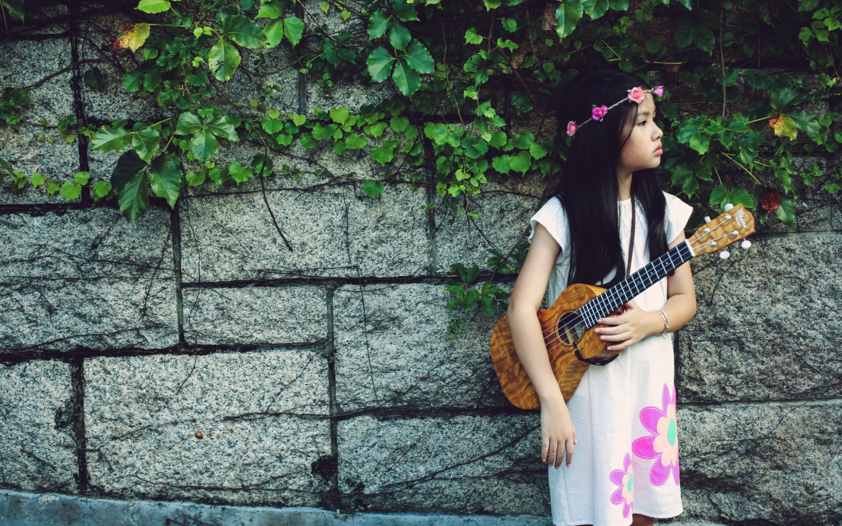 Девочка в веночке