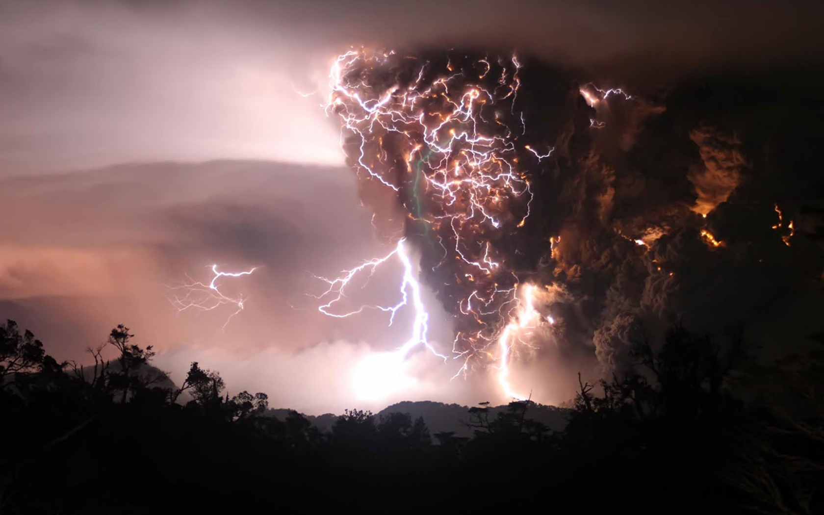 Гроза в Чили