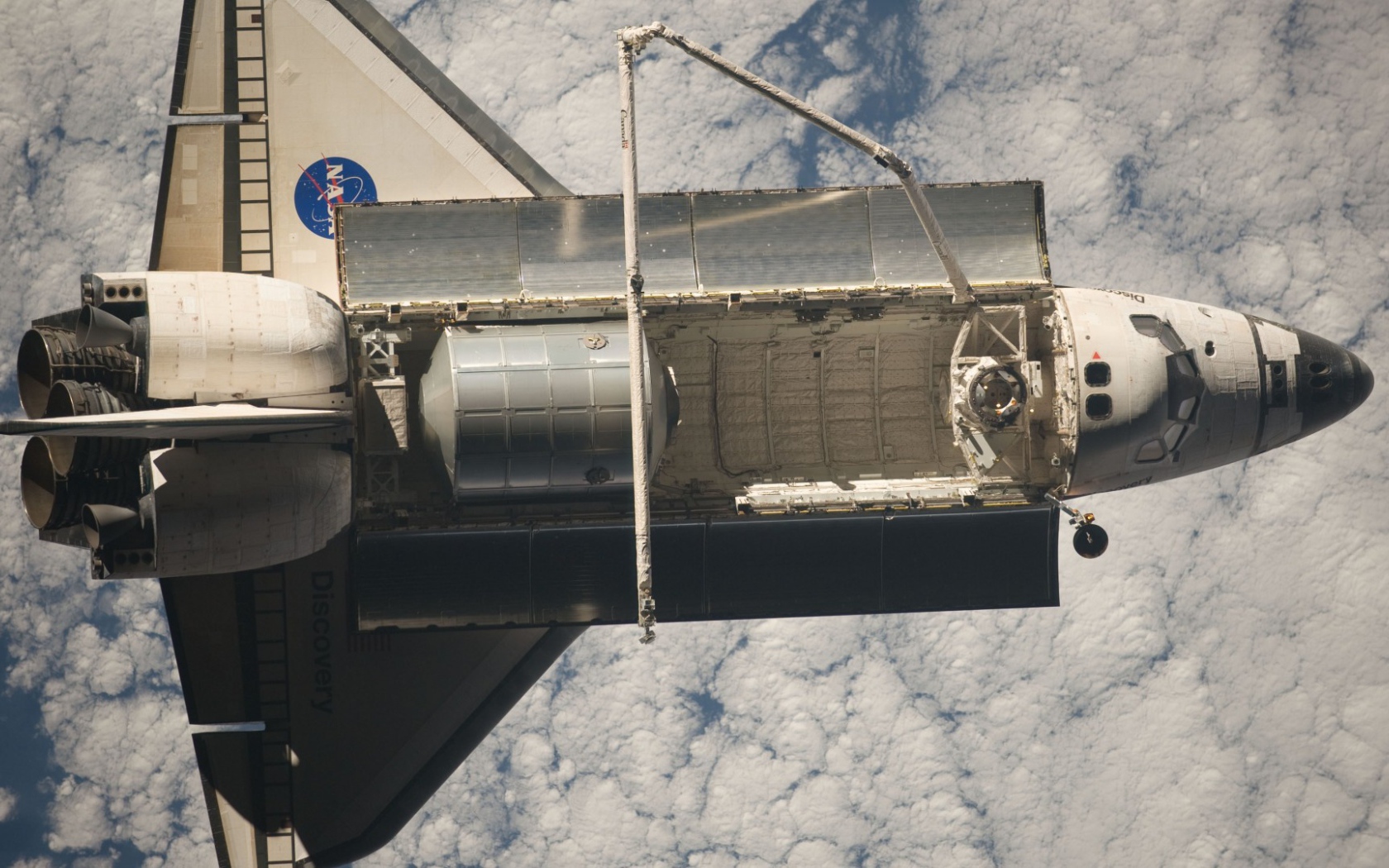 Шаттл на орбите