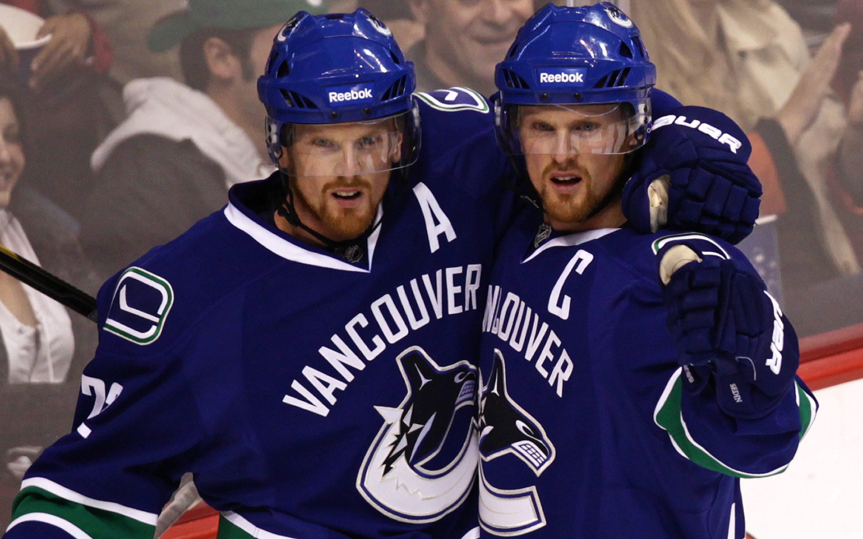 Hockey player Daniel Sedin and his brother 